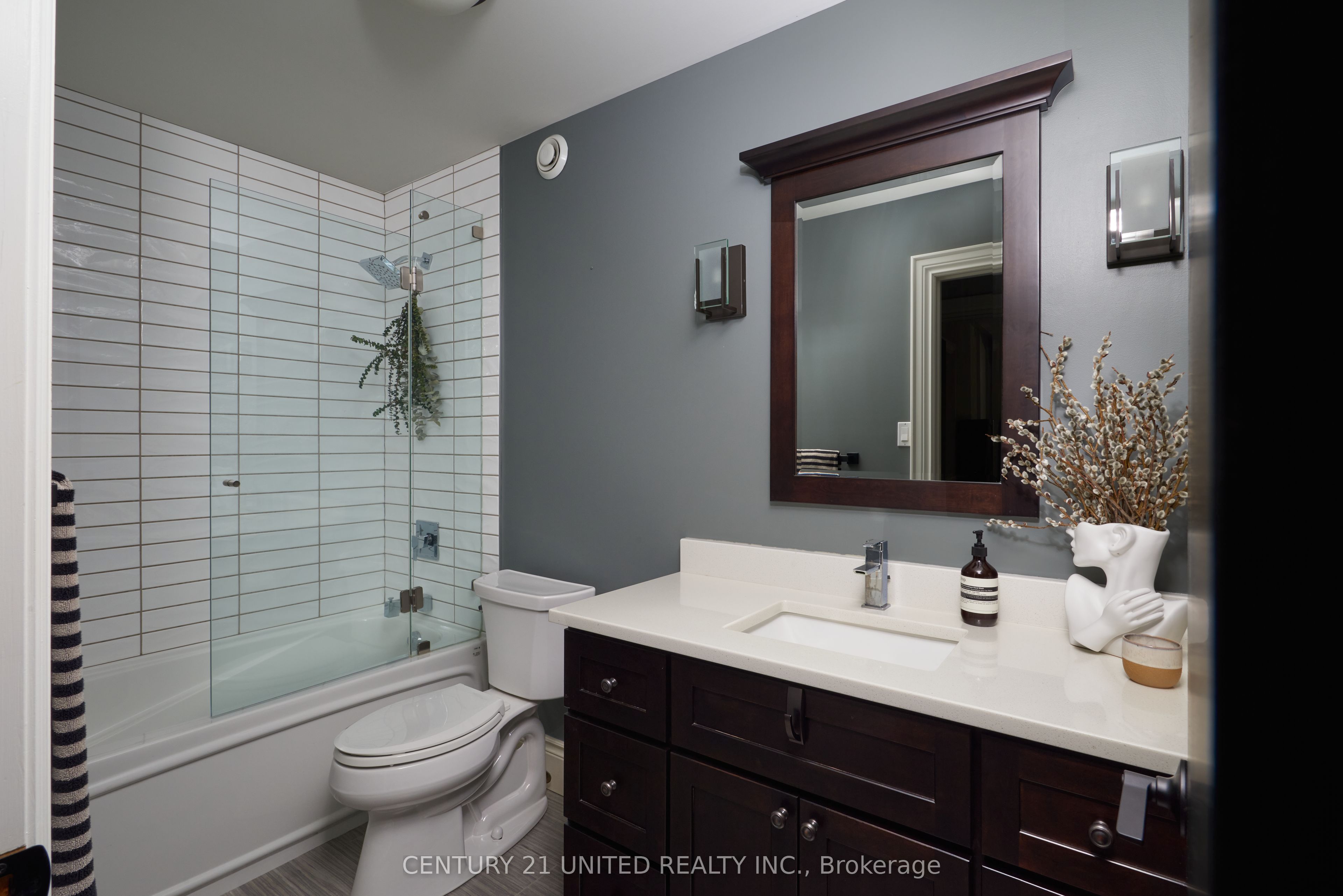 7 Maplehill Drive Property Photo 15