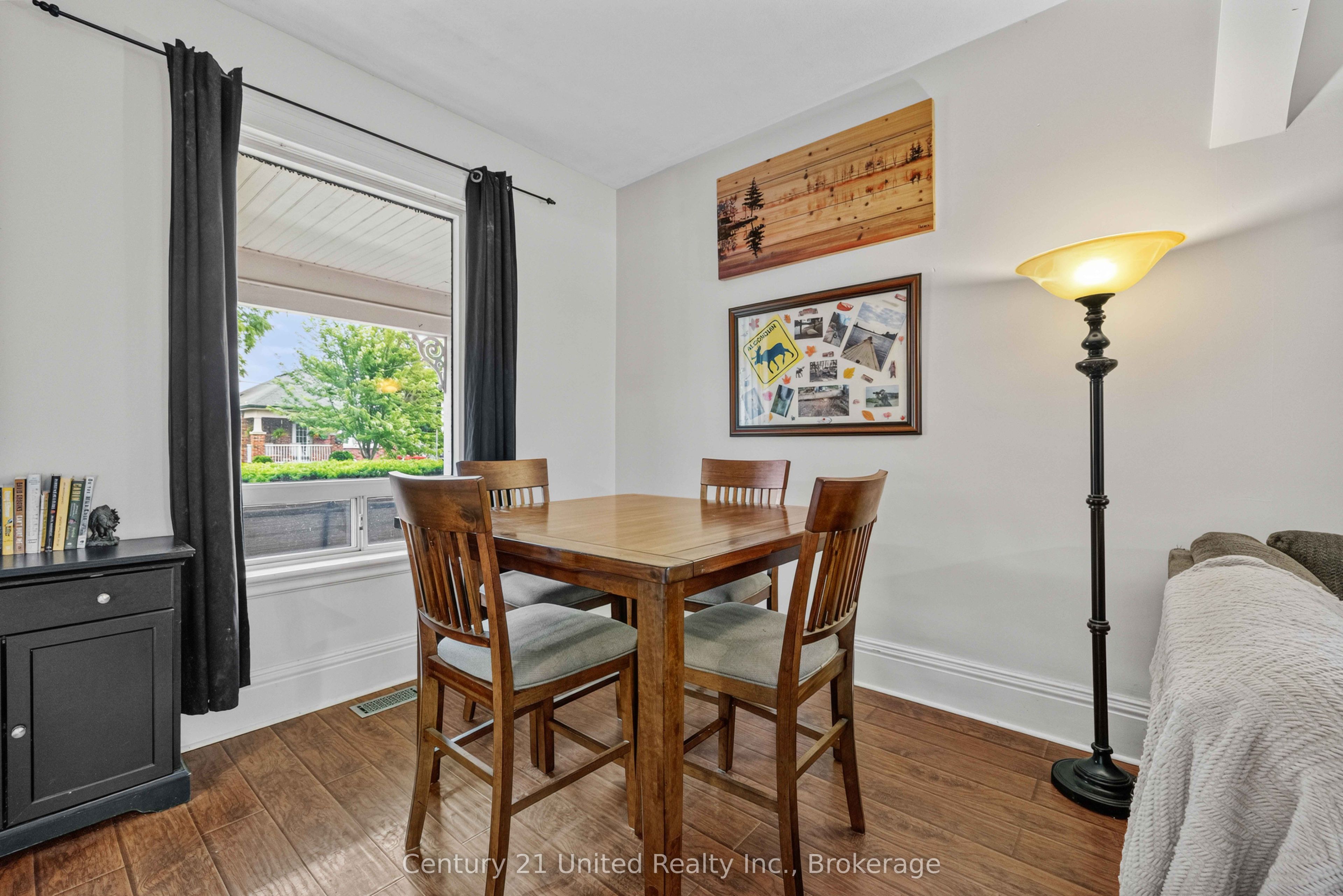 95 Morrow Street Property Photo 4