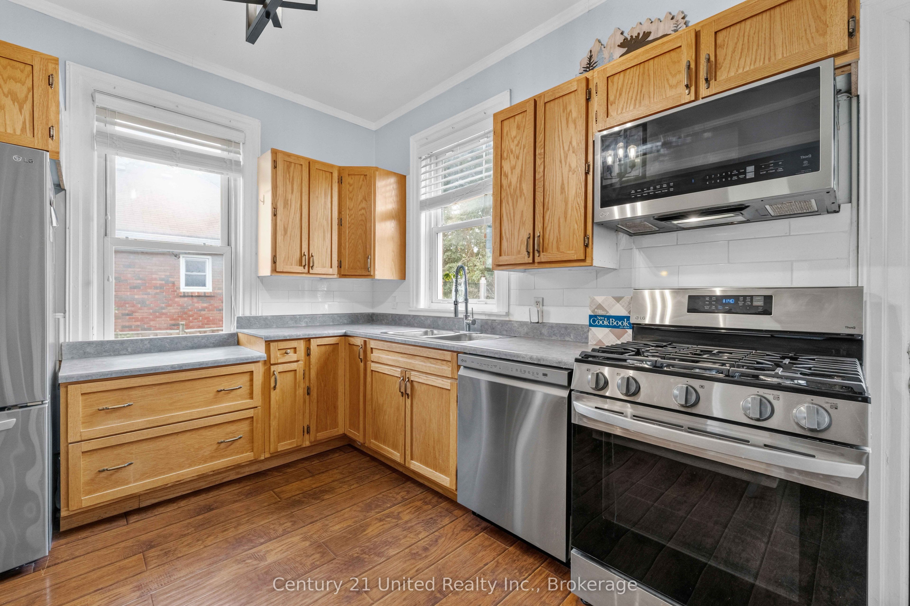 95 Morrow Street Property Photo 10
