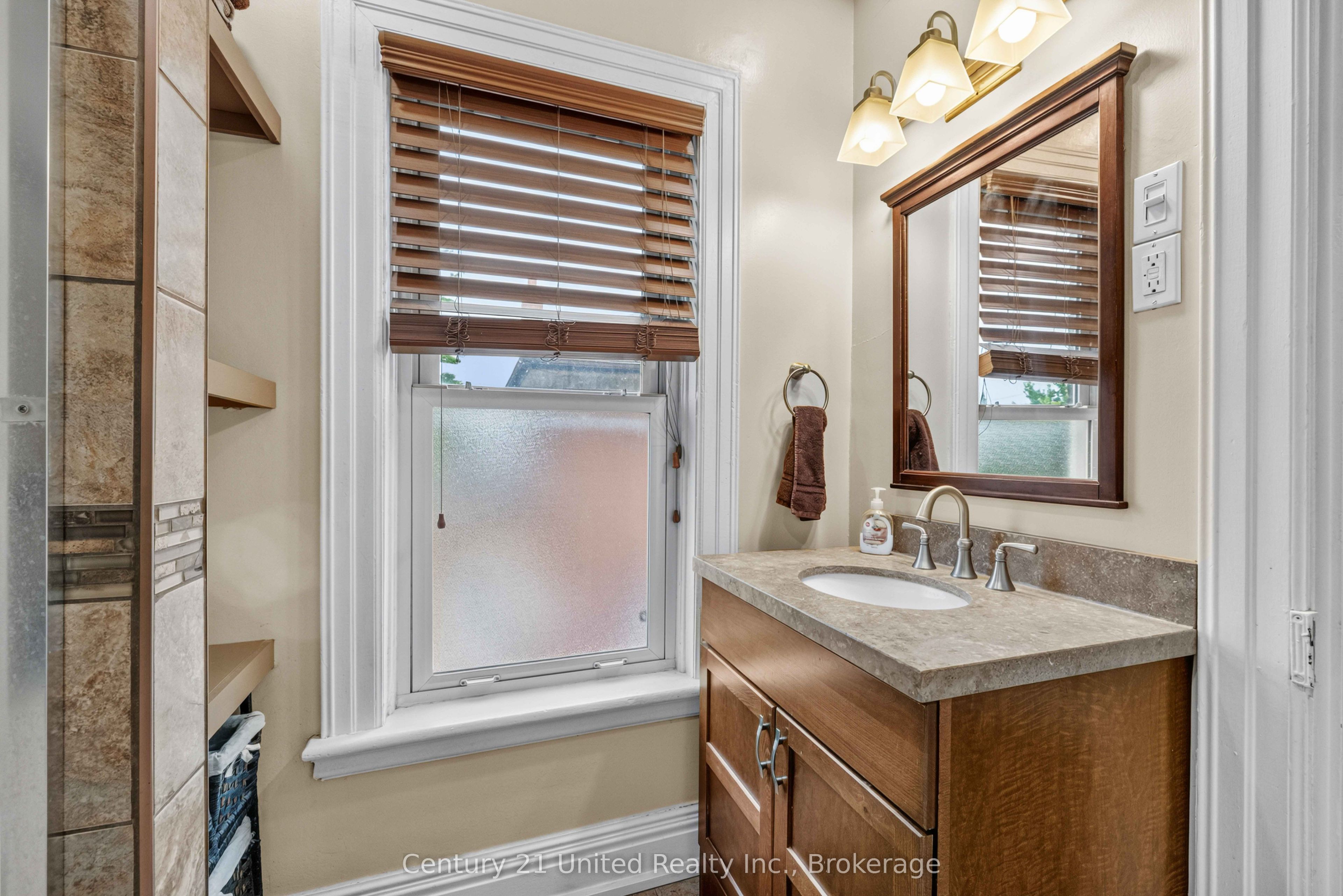 95 Morrow Street Property Photo 15
