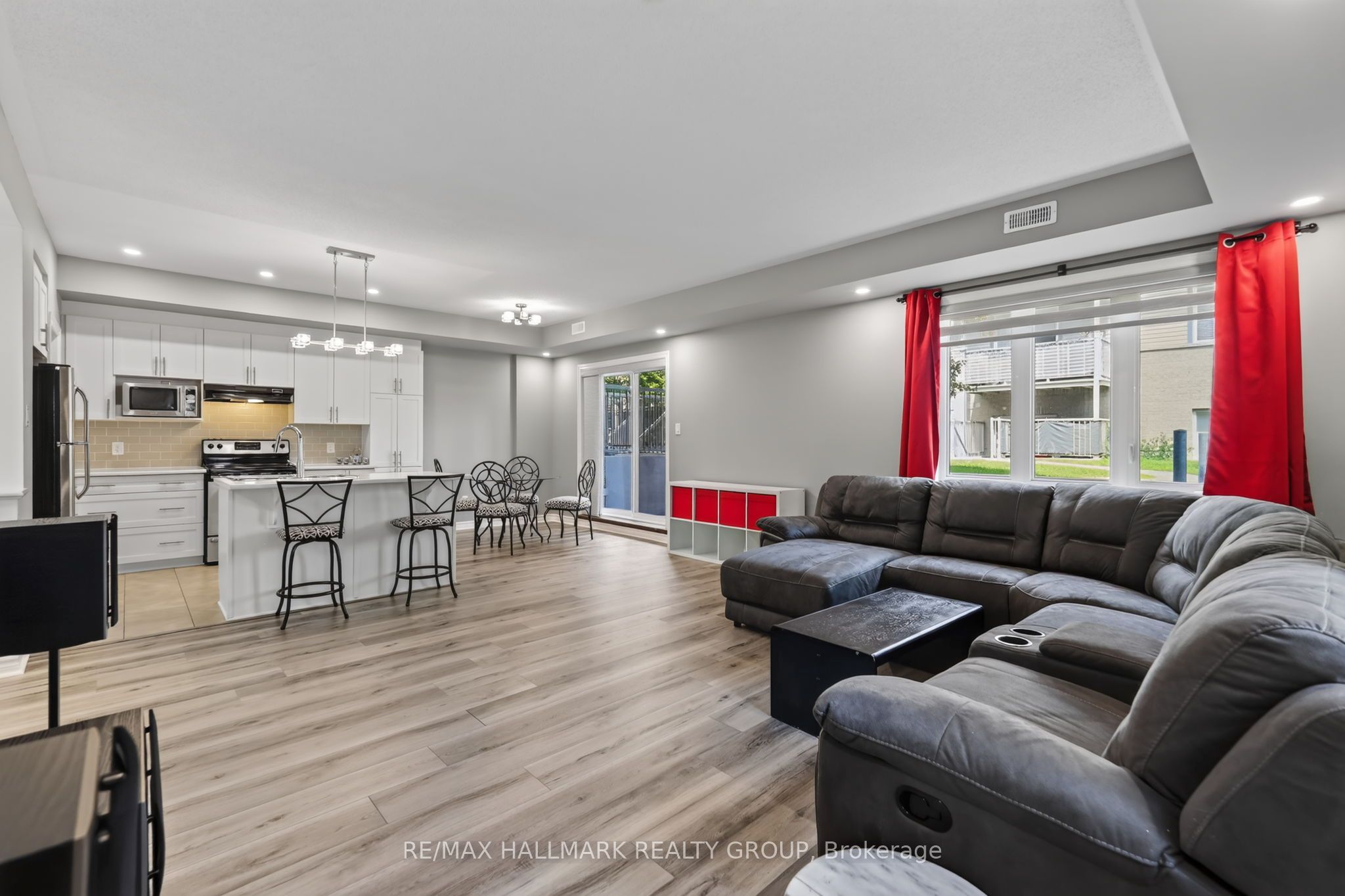 53 Tayside Private A Property Photo 3