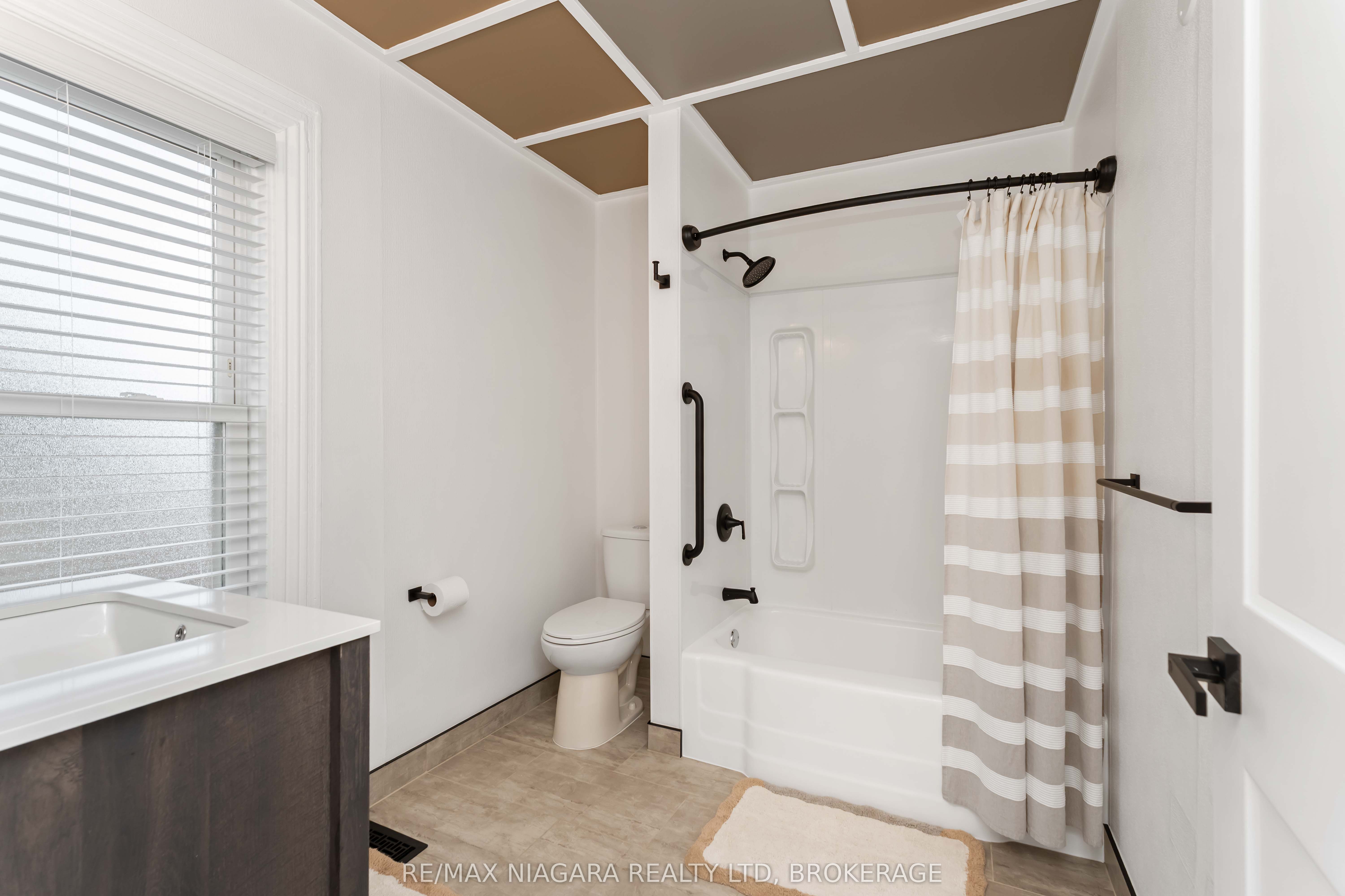 4367 Ontario Street Property Photo 12