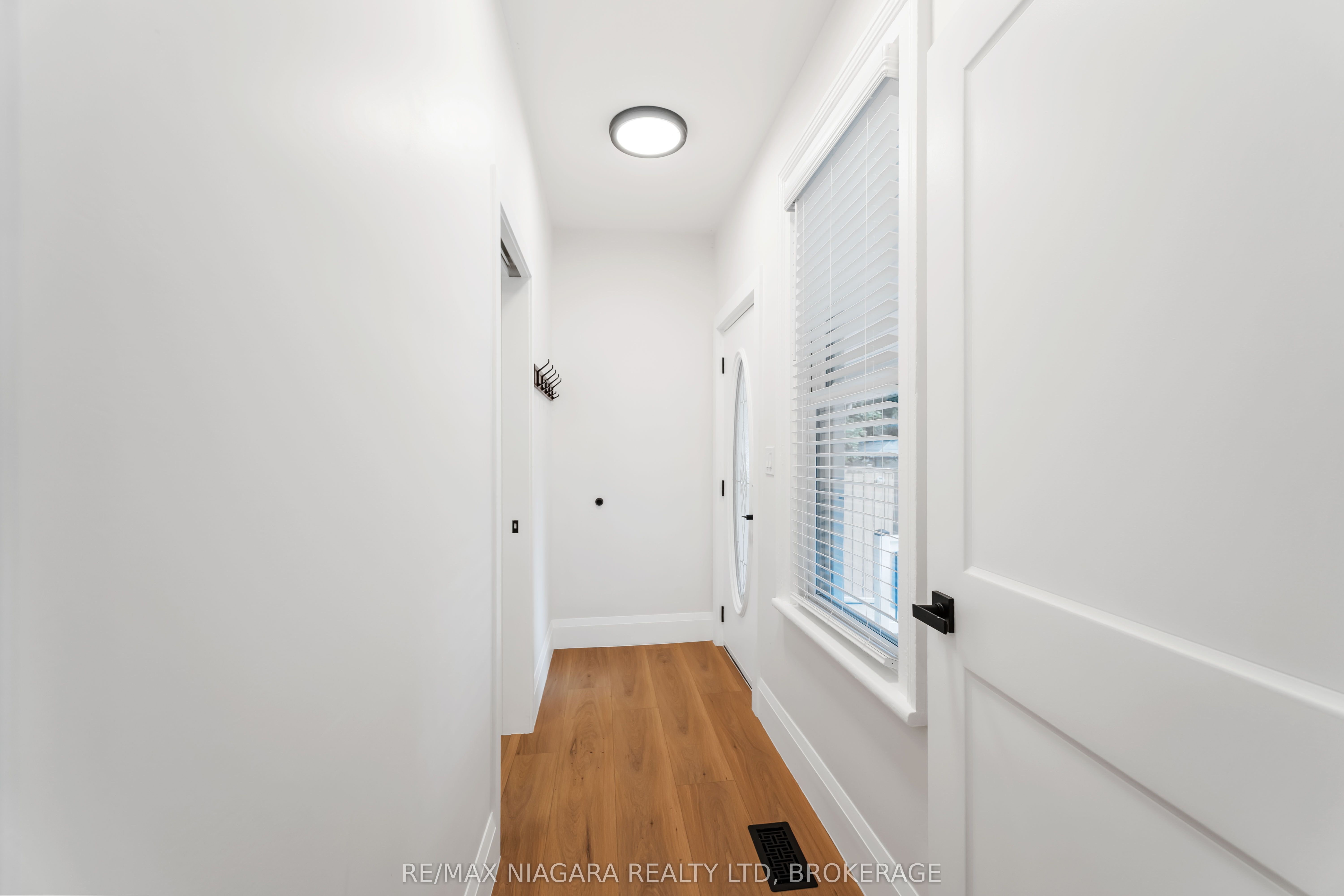 4367 Ontario Street Property Photo 22