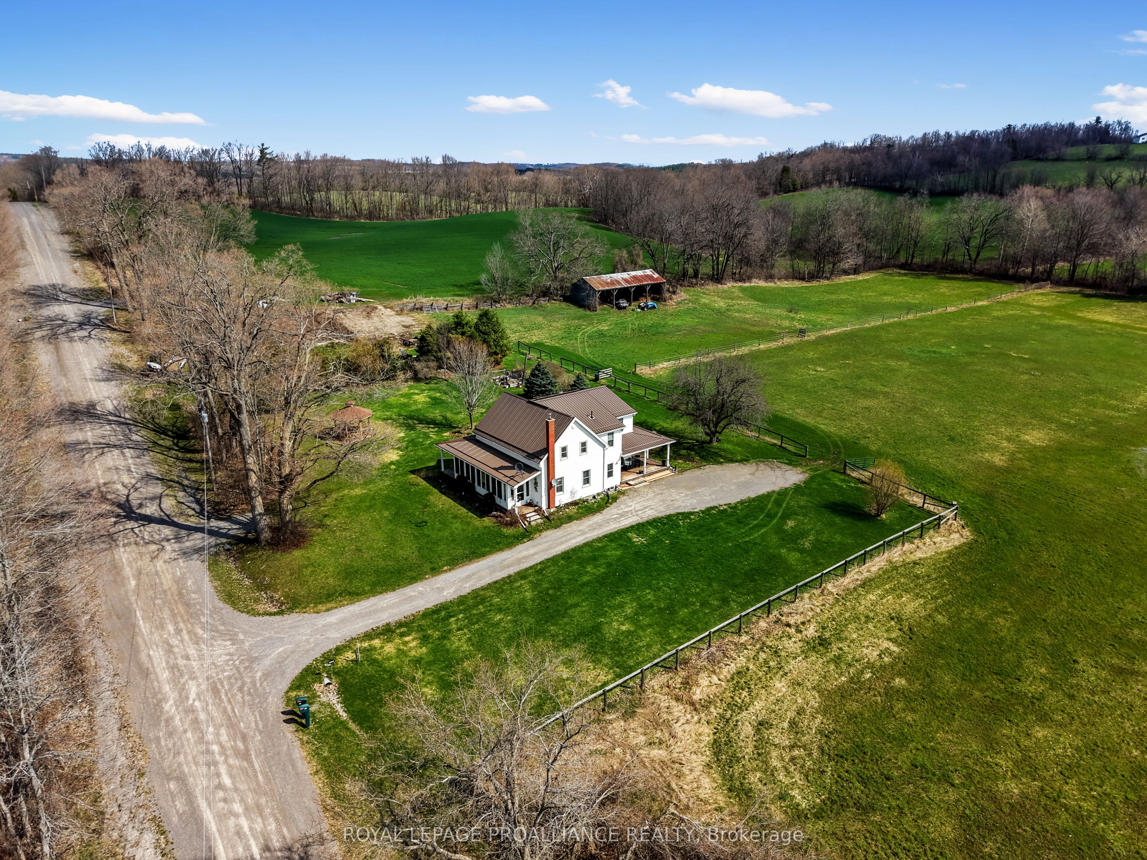 249 Bright Road Property Photo 4