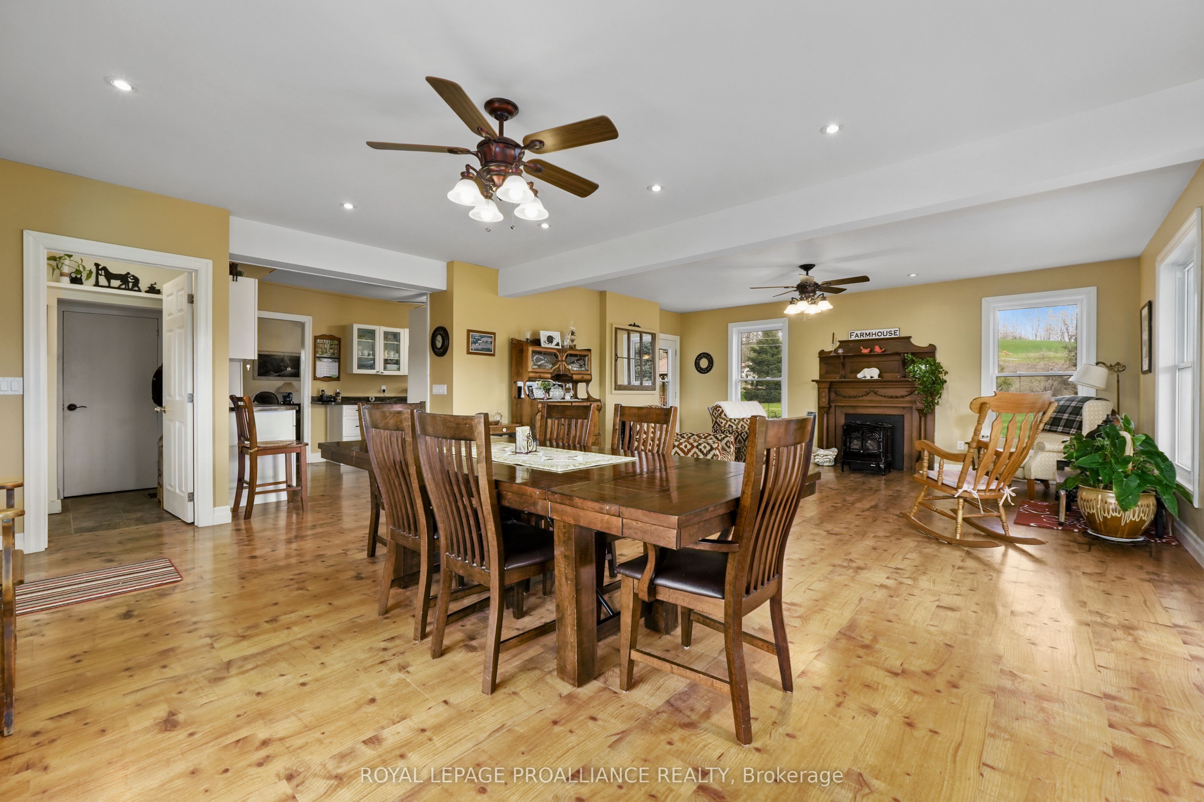 249 Bright Road Property Photo 10