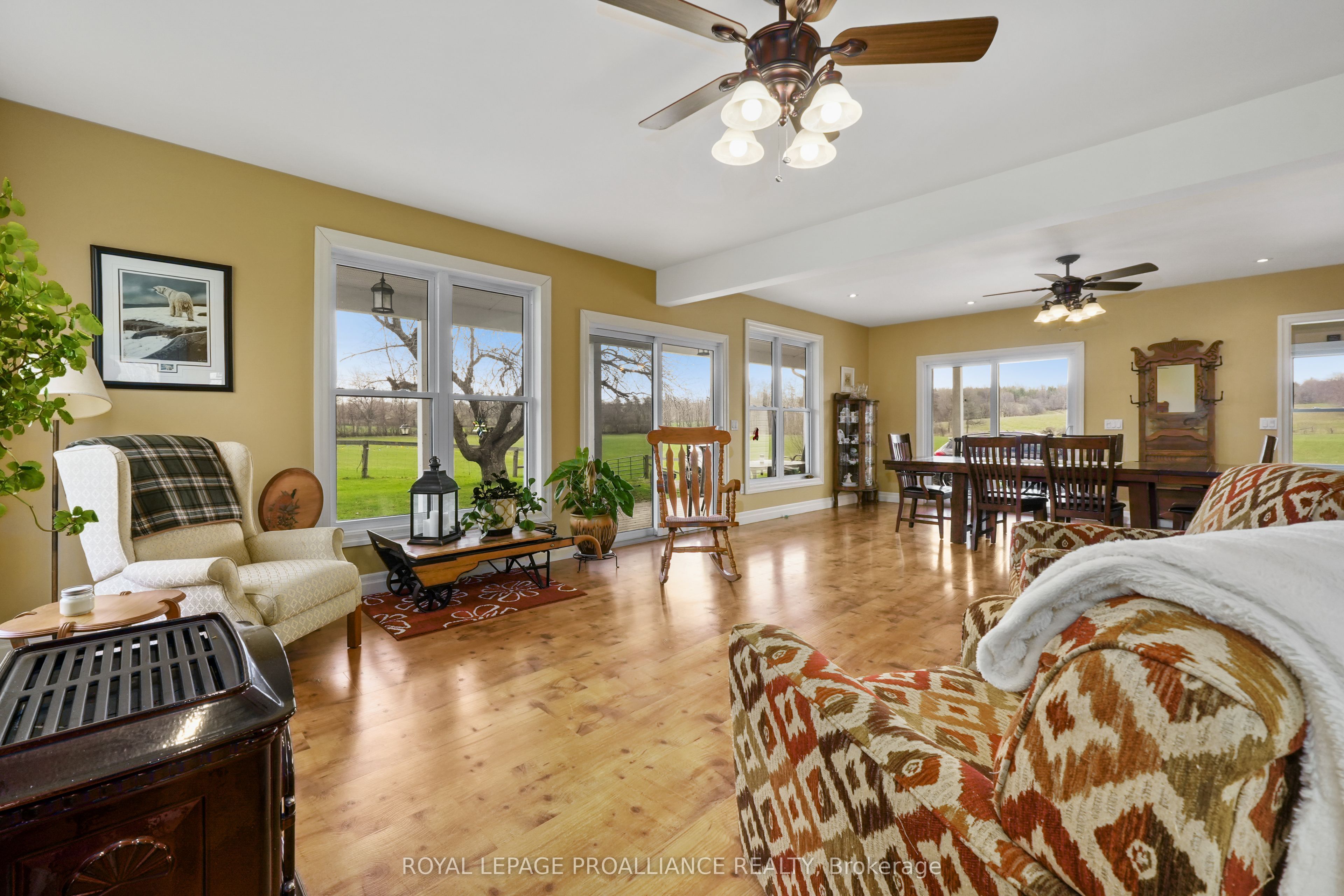 249 Bright Road Property Photo 11