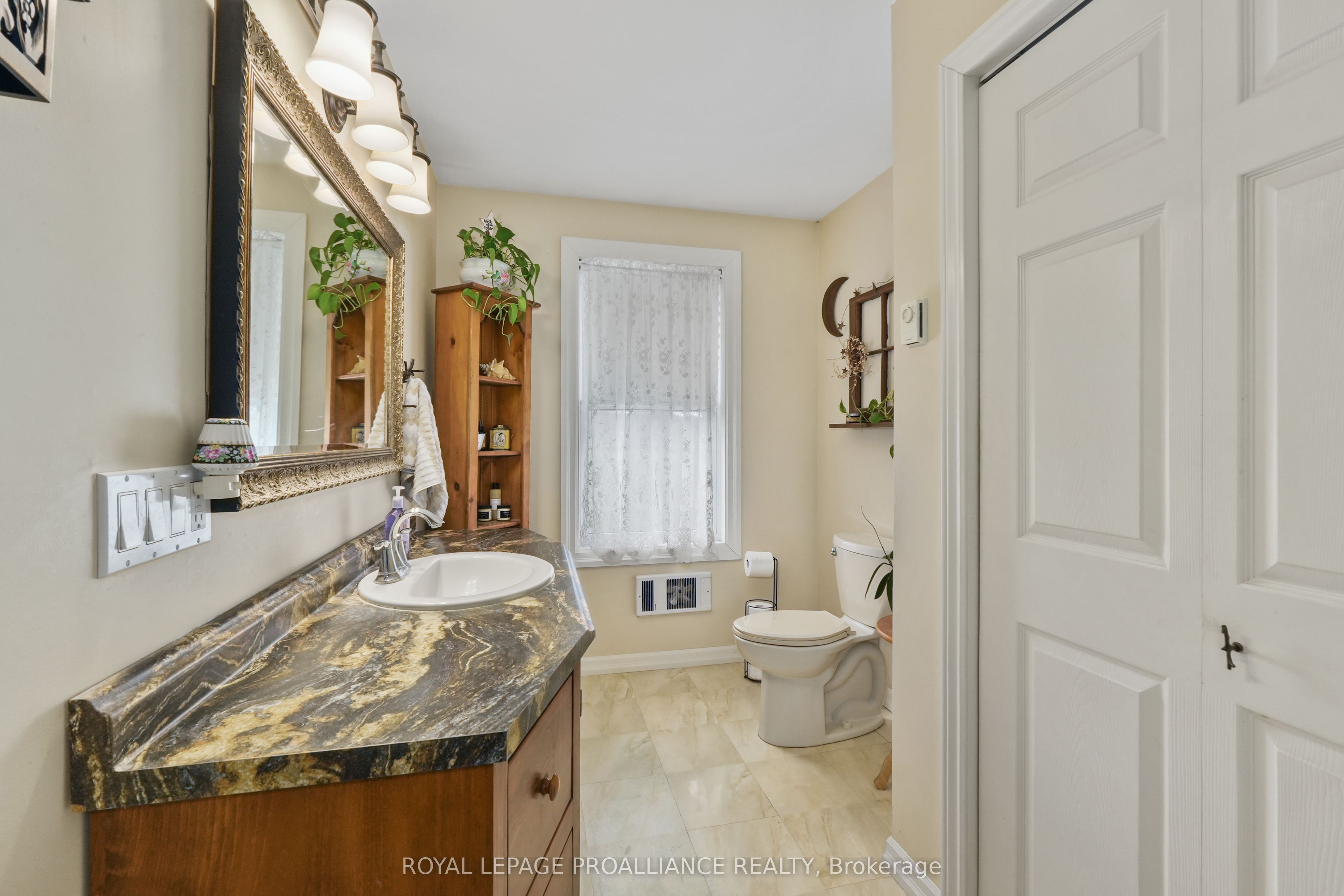 249 Bright Road Property Photo 28