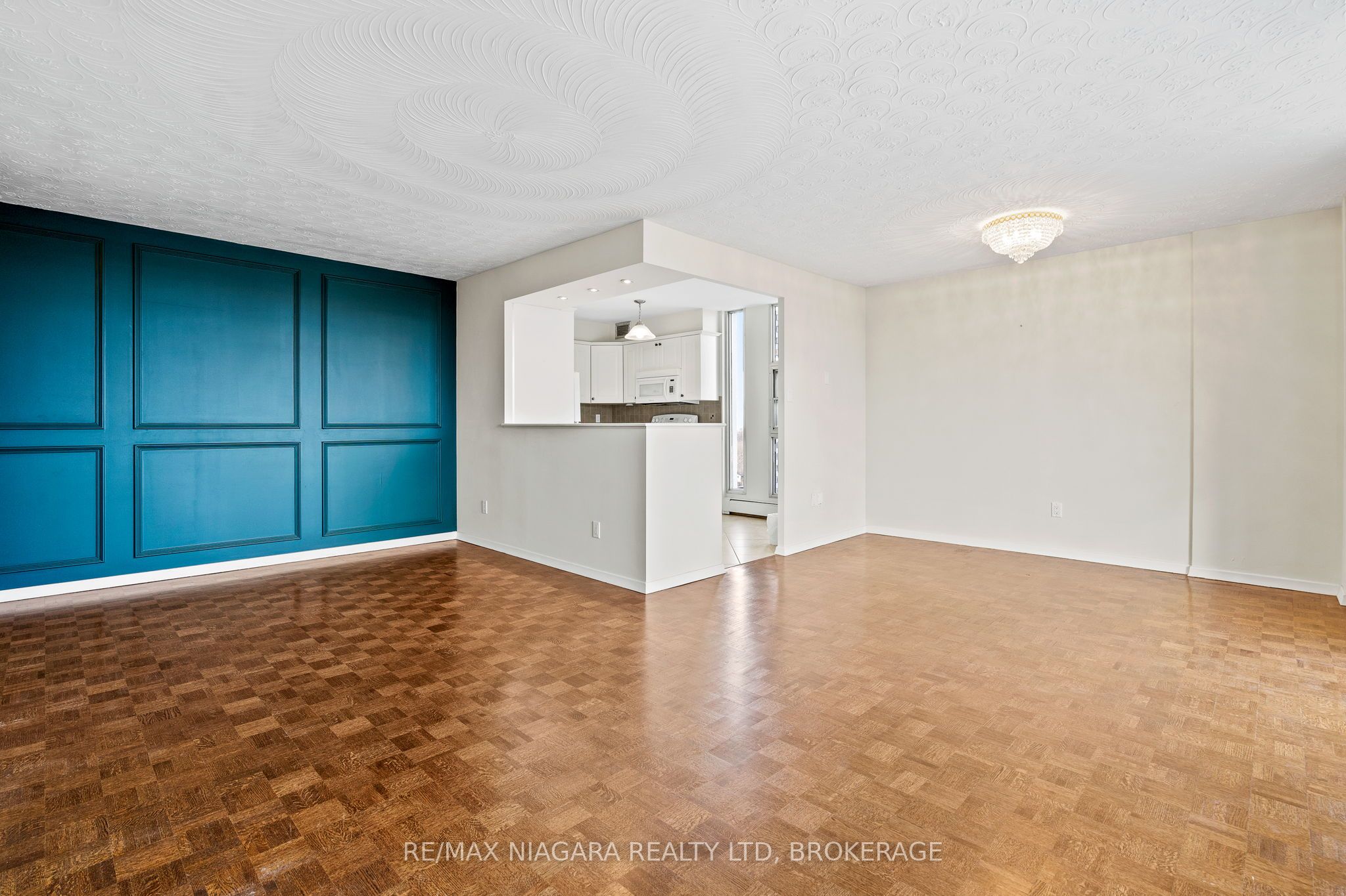 35 Towering Heights Boulevard 1003 Property Photo 11