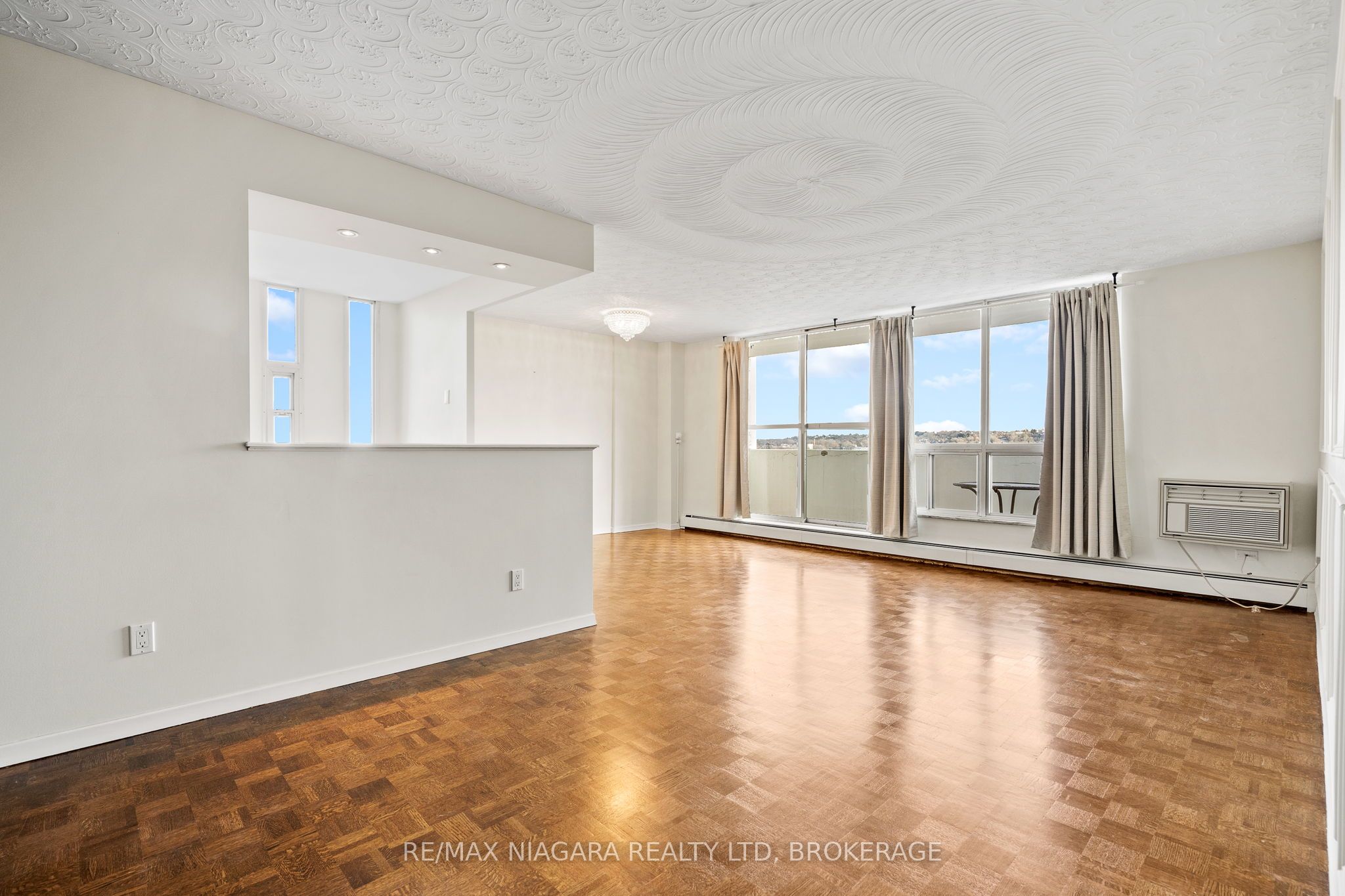 35 Towering Heights Boulevard 1003 Property Photo 12