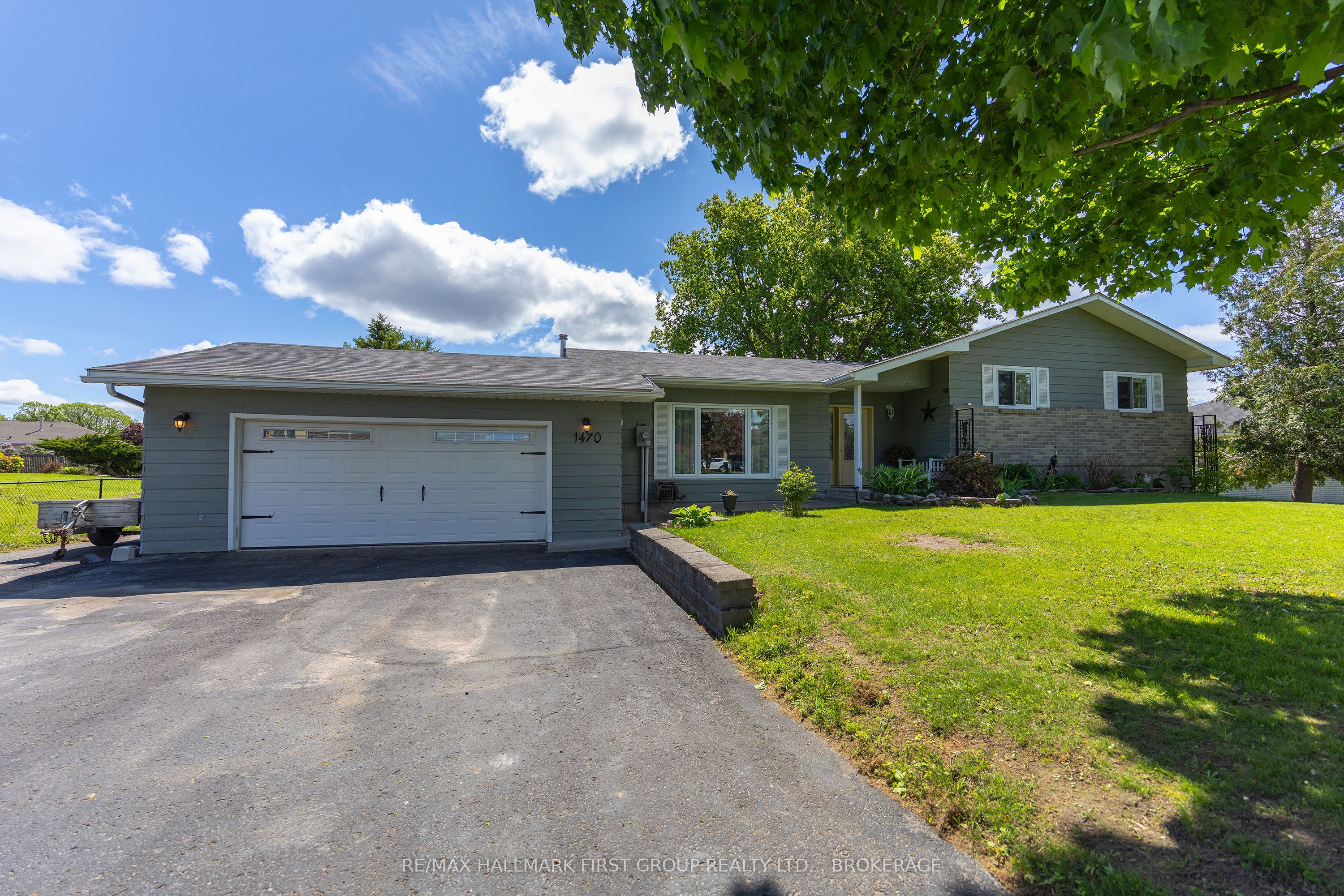 1470 Sydenham Road Property Photo 1