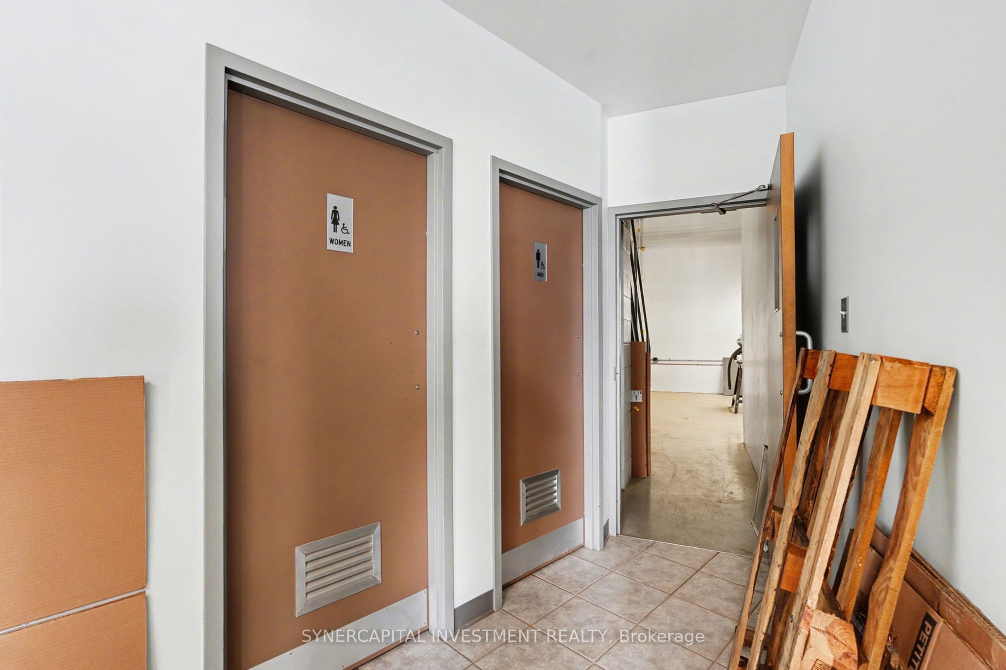 21 Jackson Lane Property Photo 7
