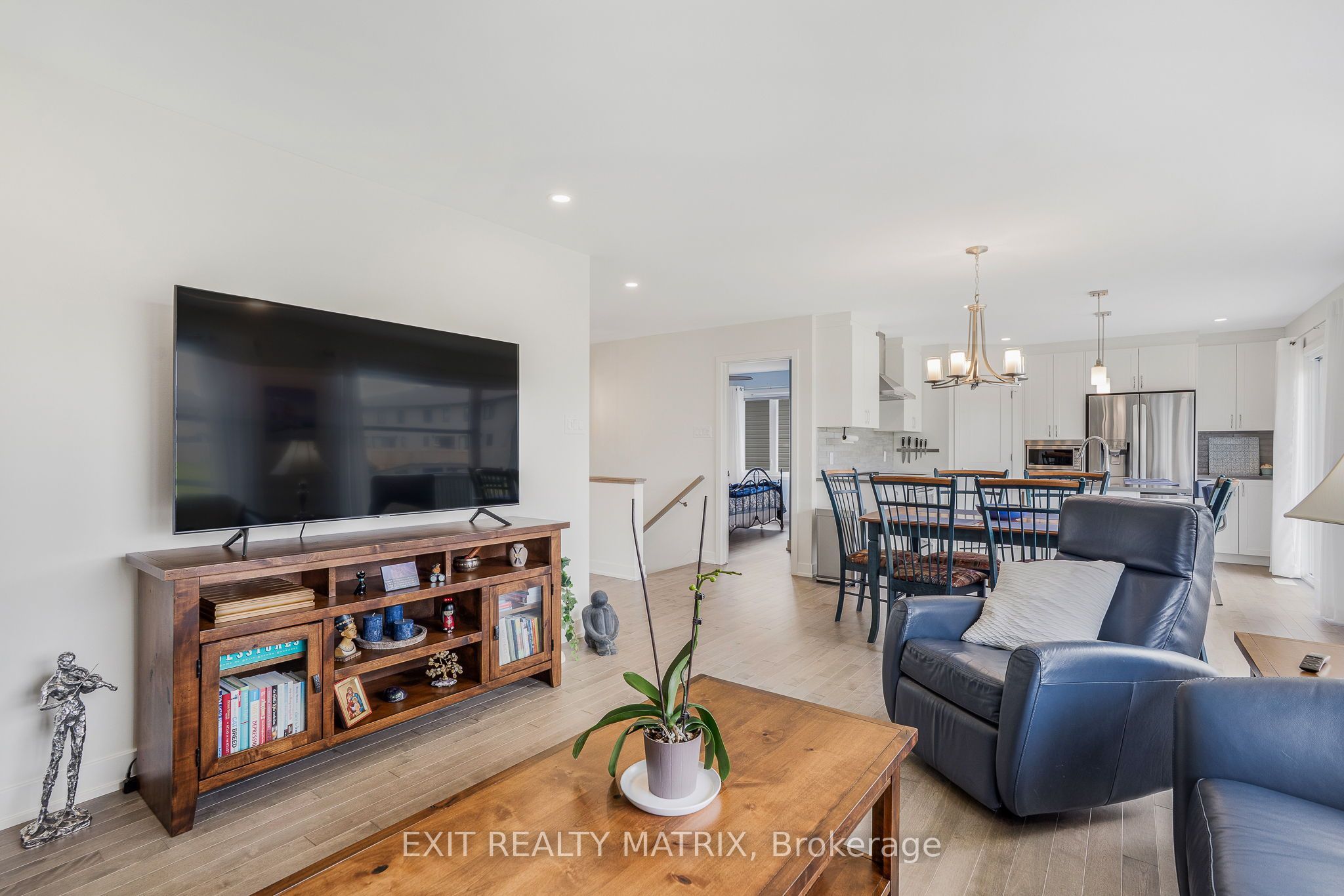 521 Barrage Street Property Photo 5