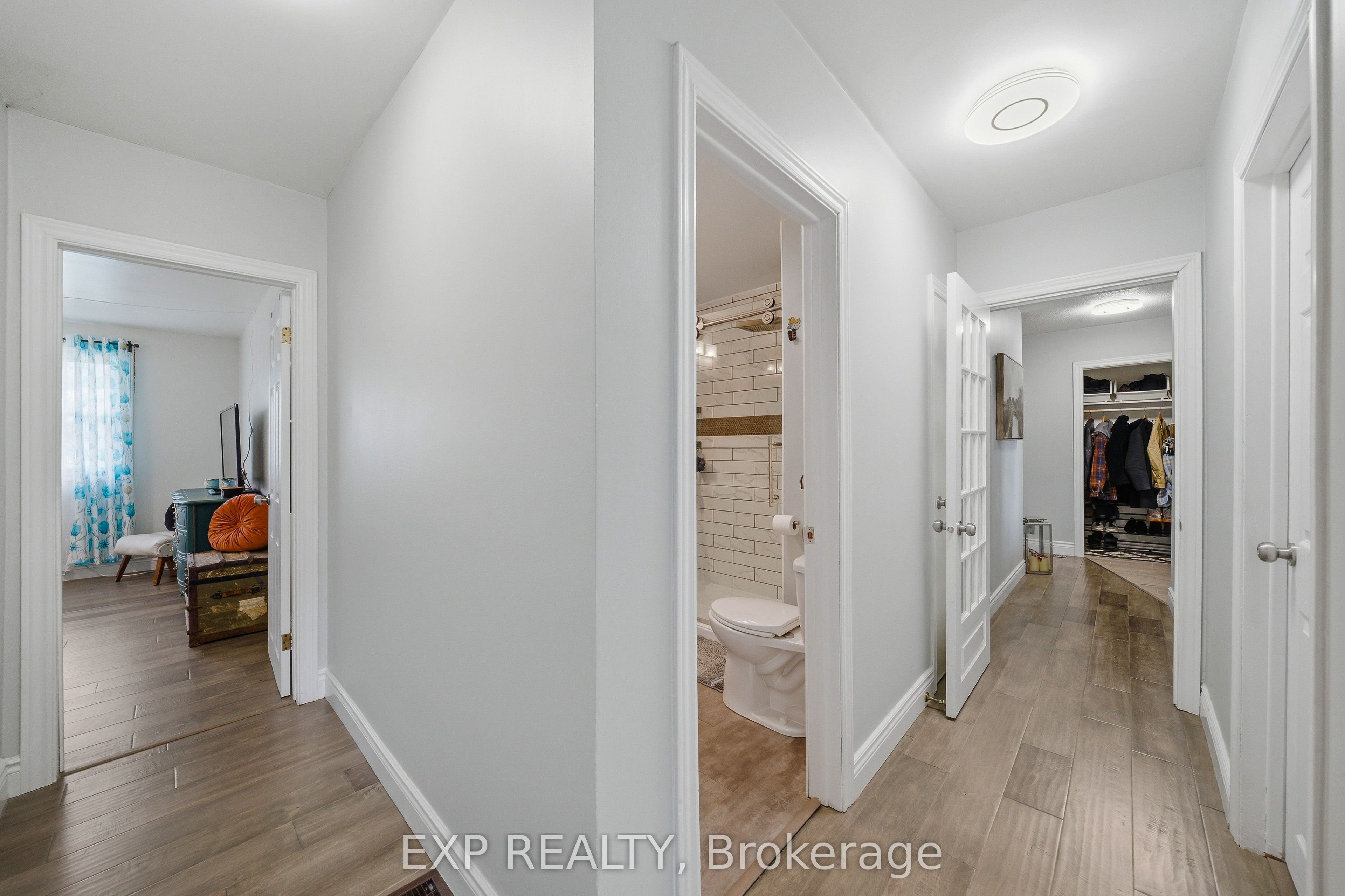 6892 Boundary Road Property Photo 19