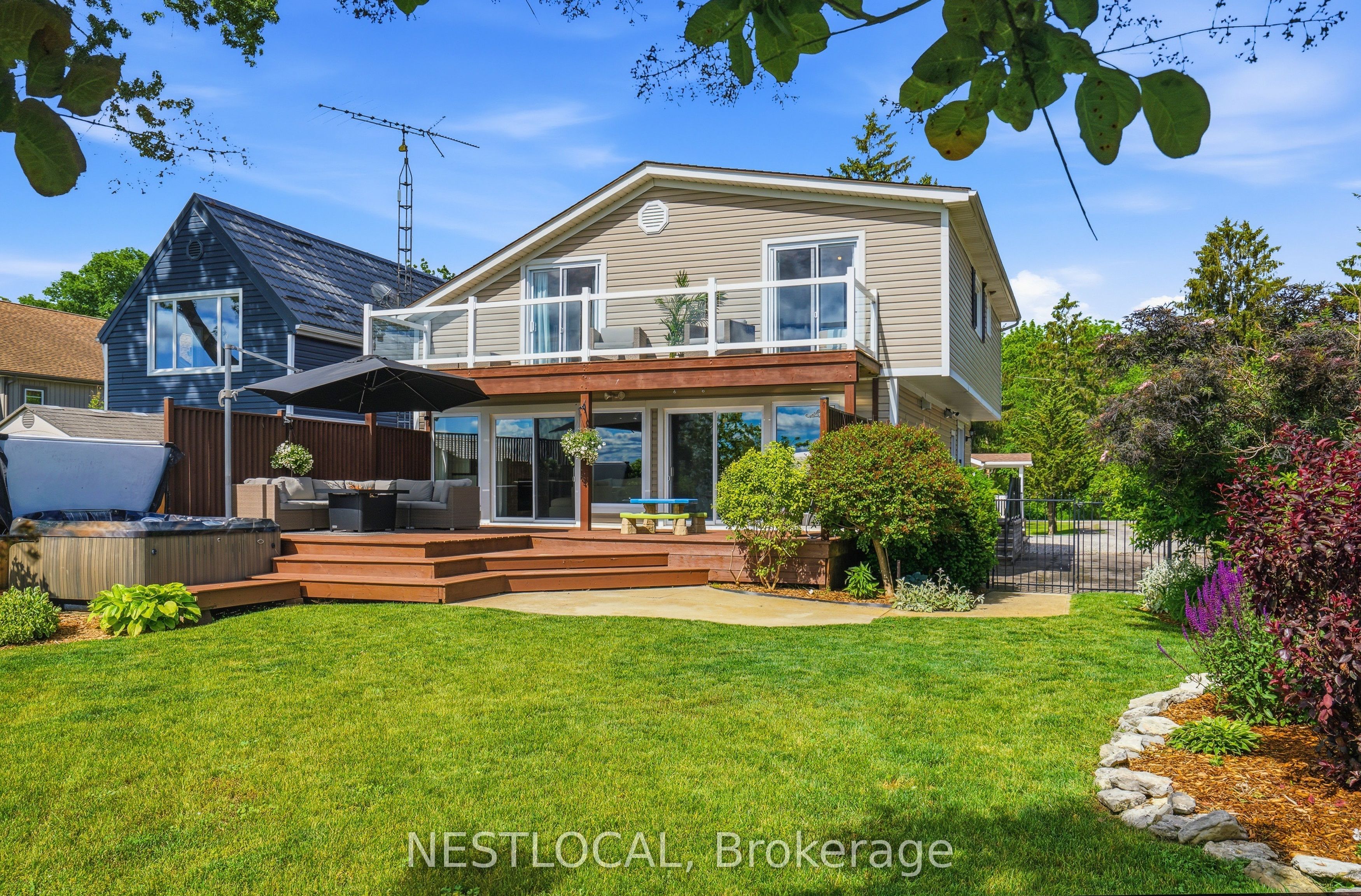 11423 Morgans Point Road Property Photo 28