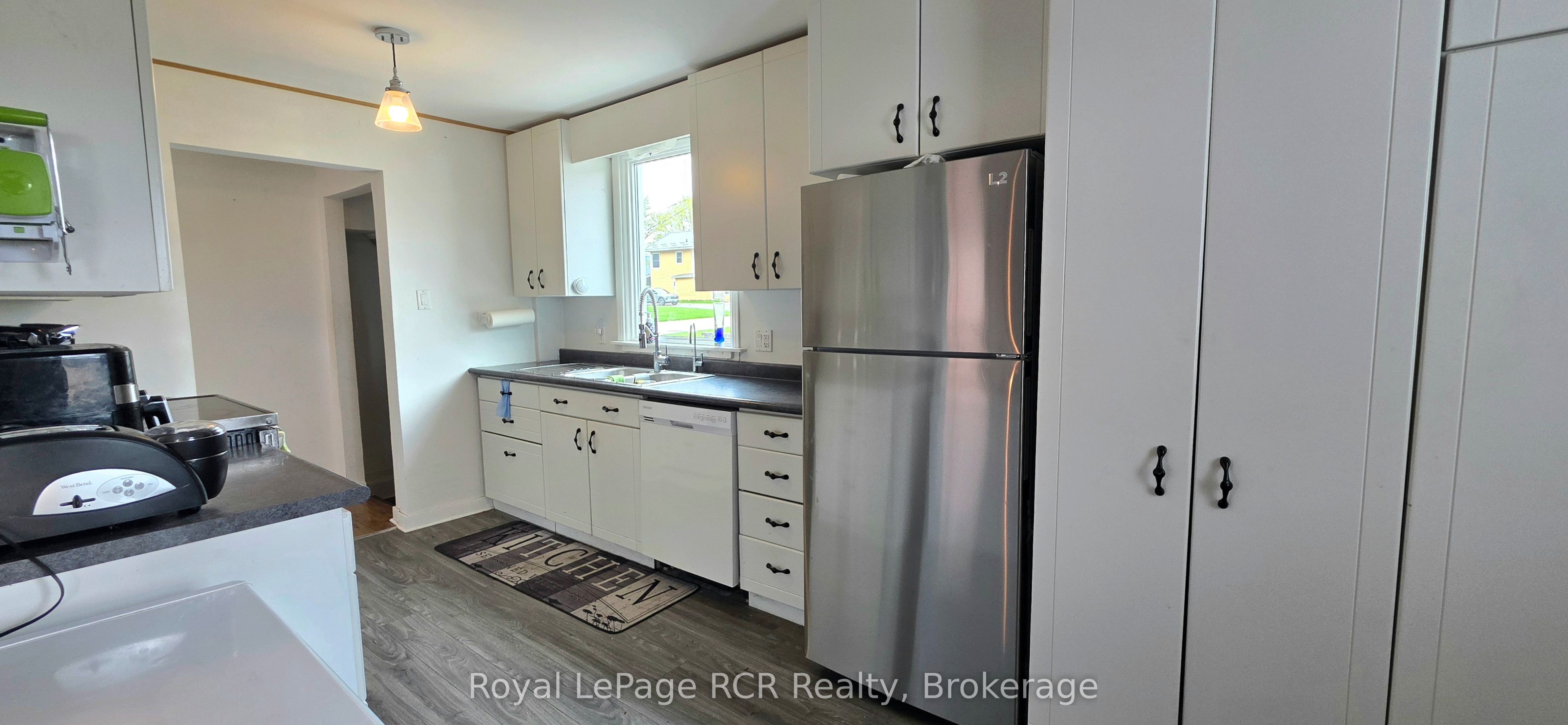 10 Quebec Road Property Photo 6