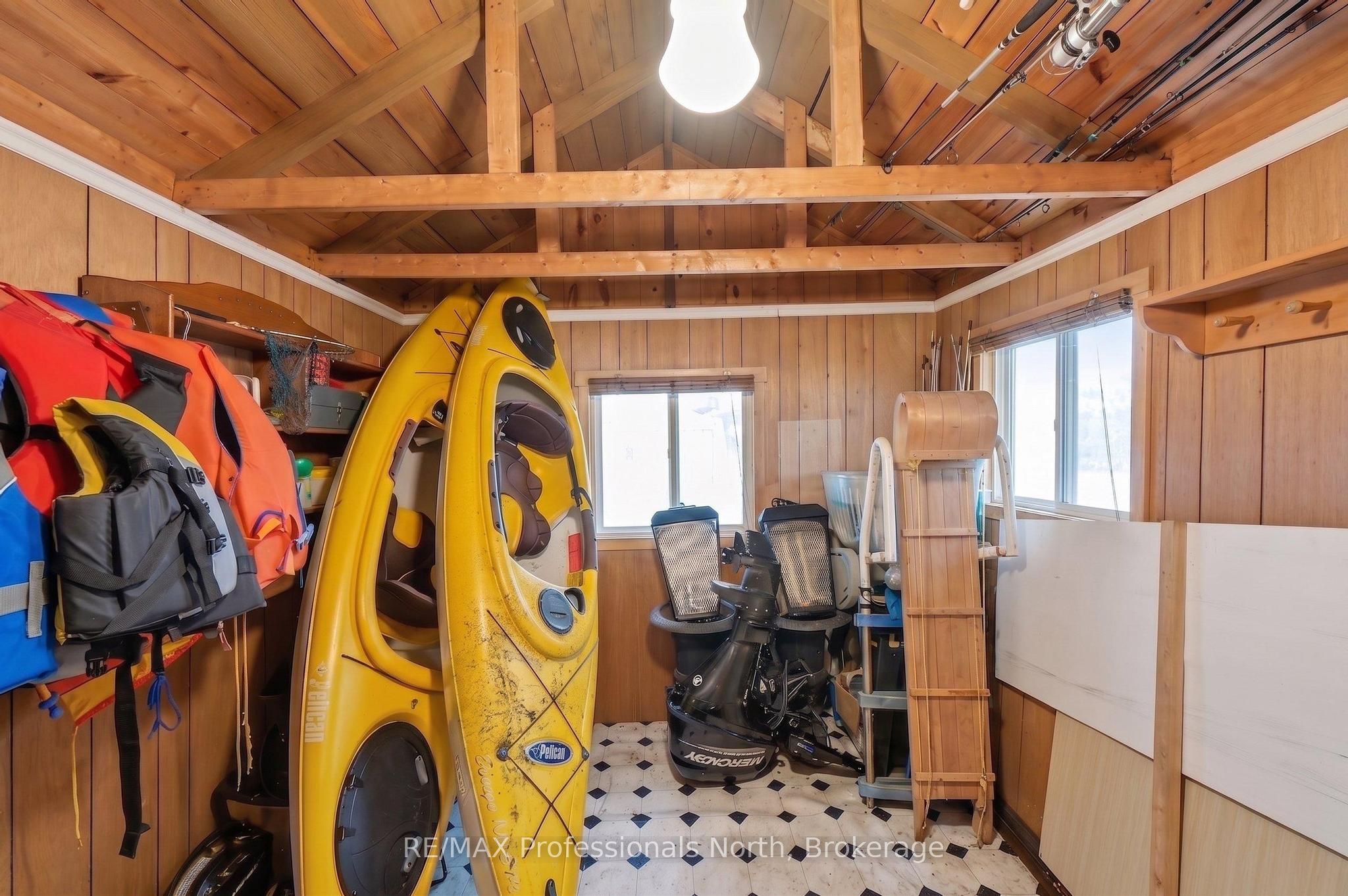 1192 Three Brothers Drive N Property Photo 33