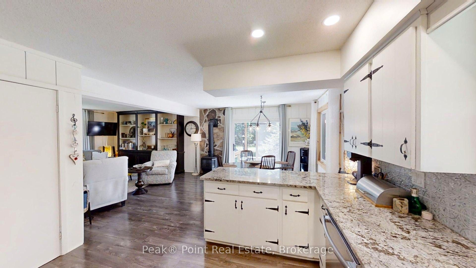 6 Whitefish Boulevard Property Photo 30
