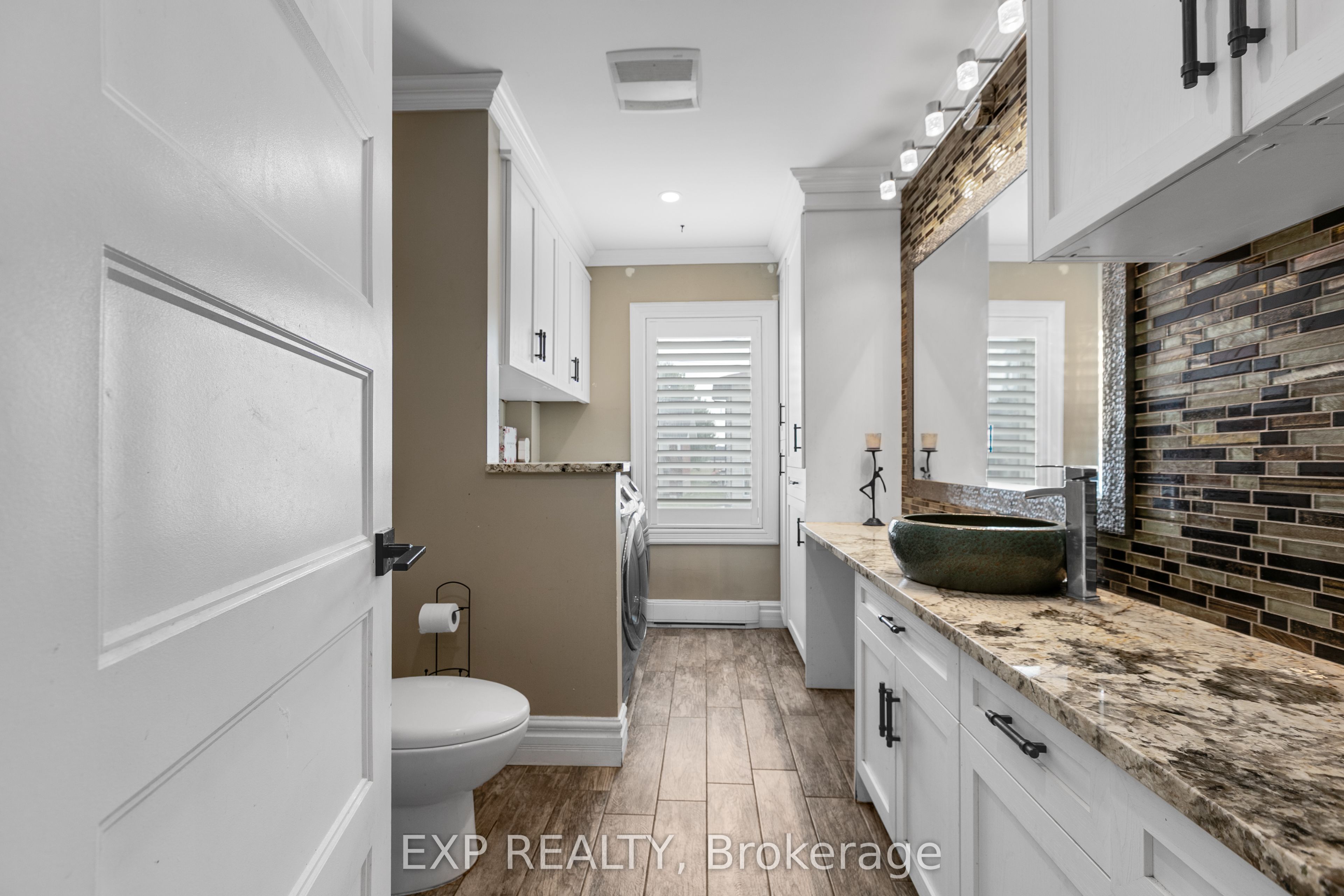 891 Lacroix Road Property Photo 11