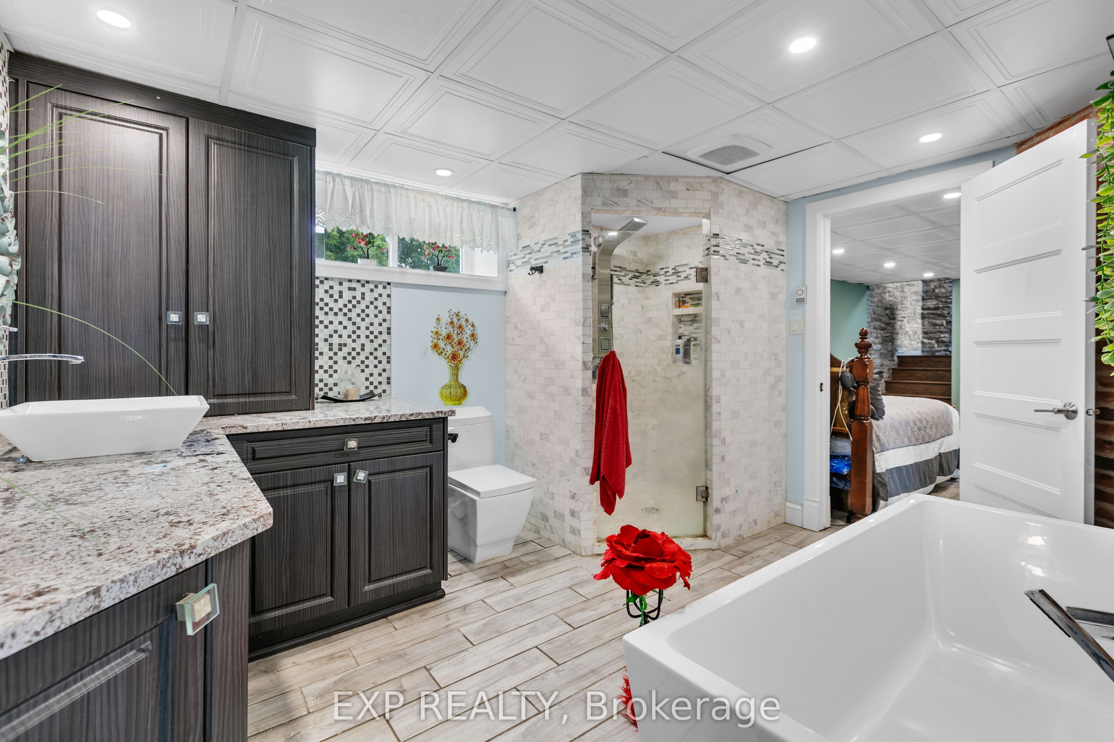 891 Lacroix Road Property Photo 24