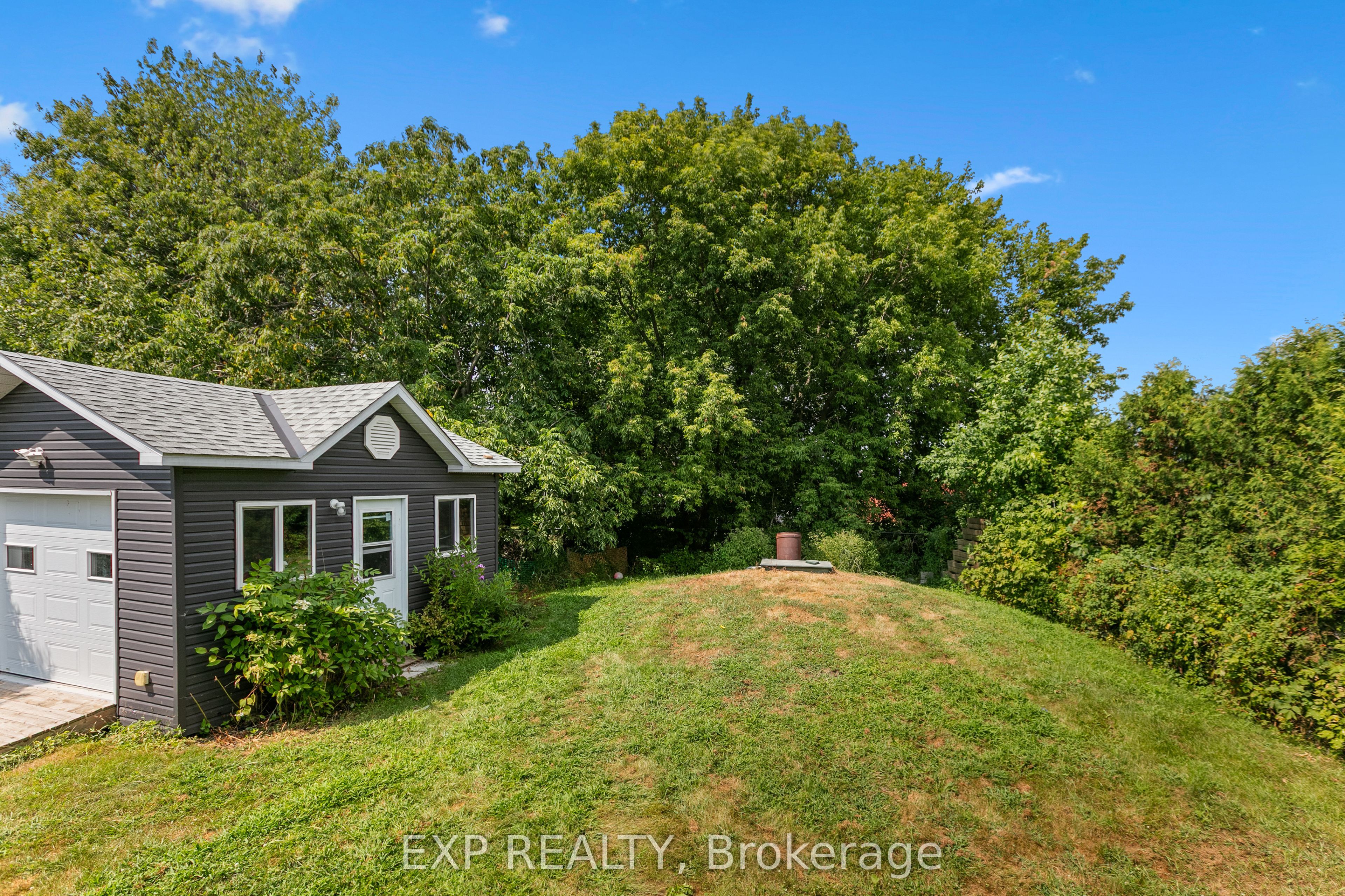 891 Lacroix Road Property Photo 31