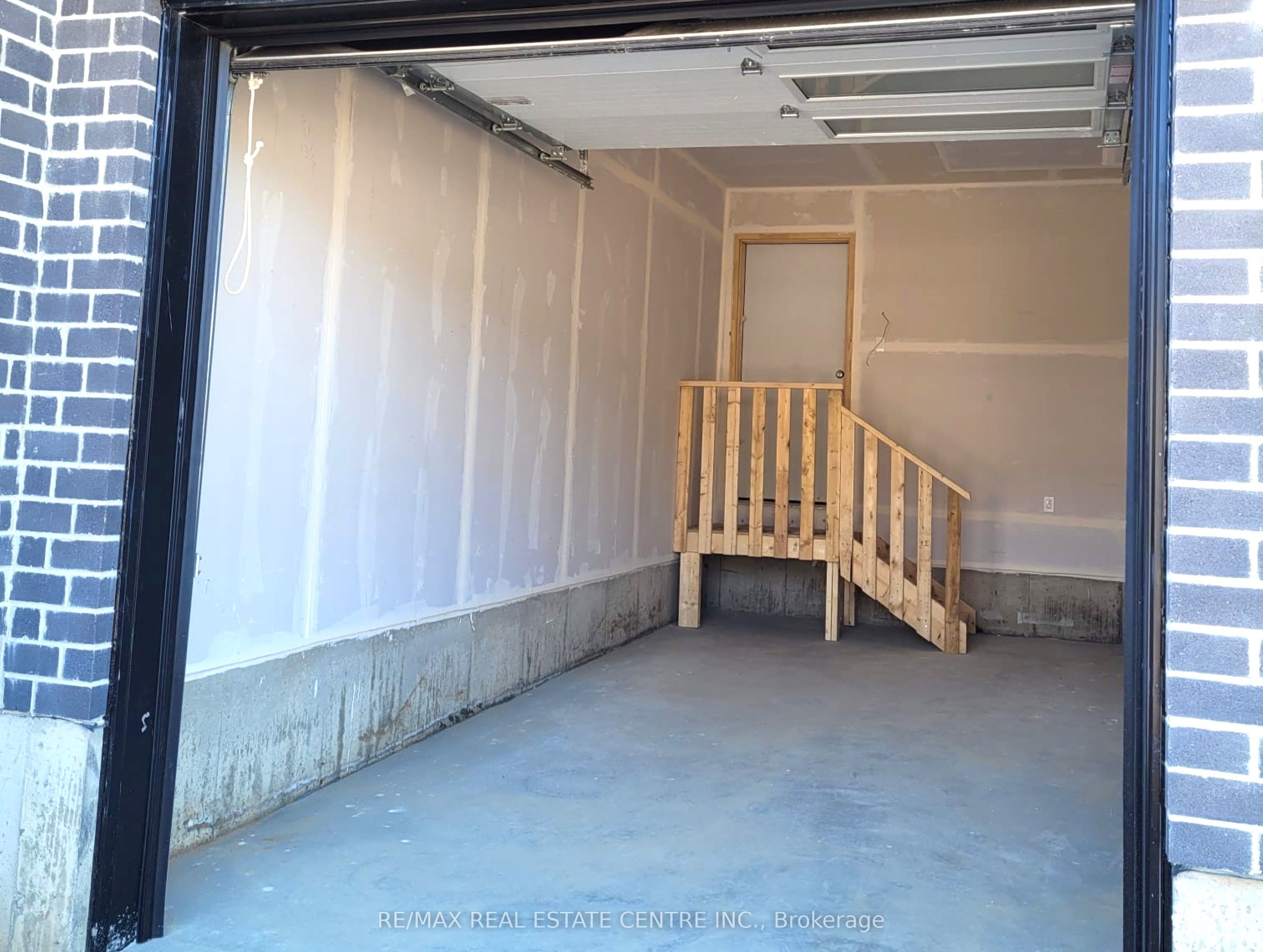 51 Wilkinson Avenue Property Photo 20
