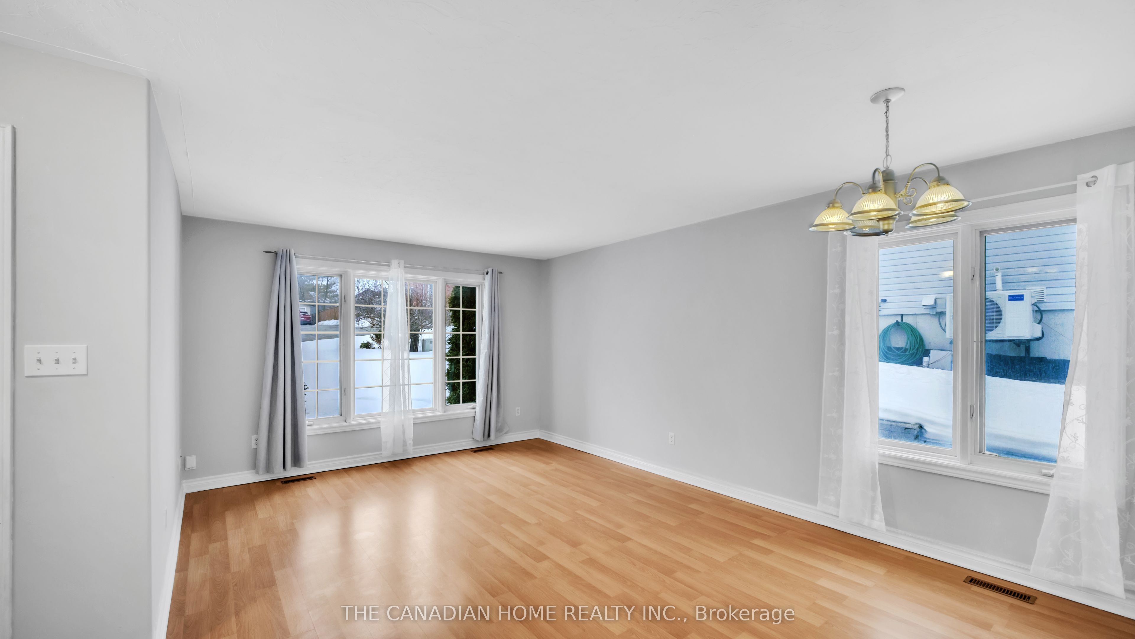196 Lingham Street Property Photo 4