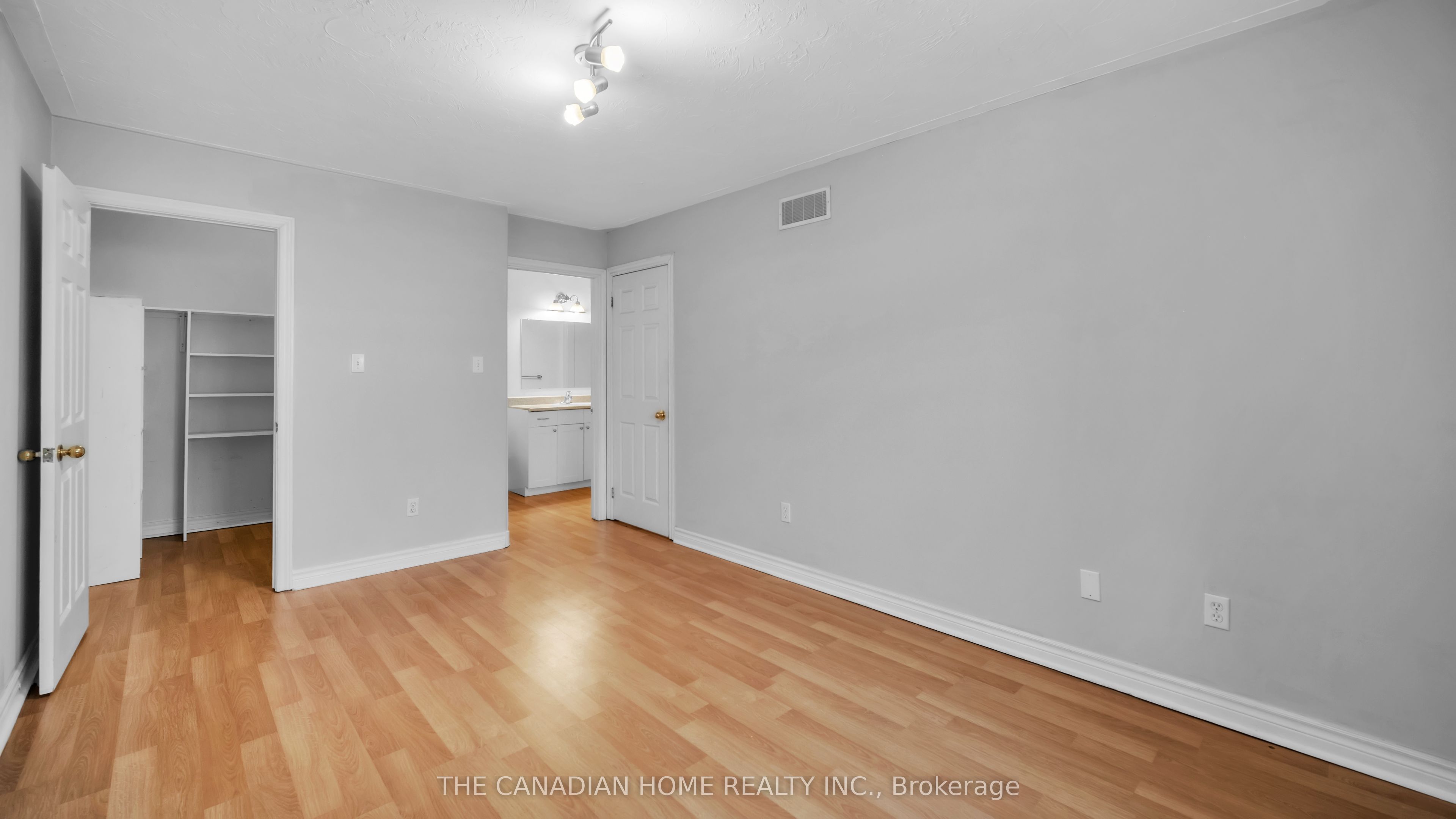 196 Lingham Street Property Photo 13