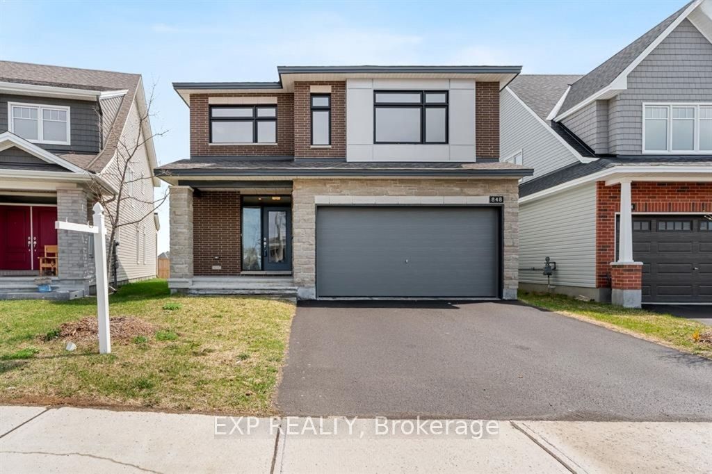 848 Snowdrop Crescent Property Photo 1