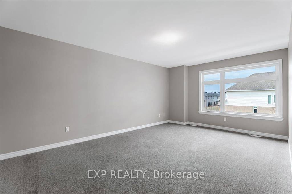 848 Snowdrop Crescent Property Photo 21