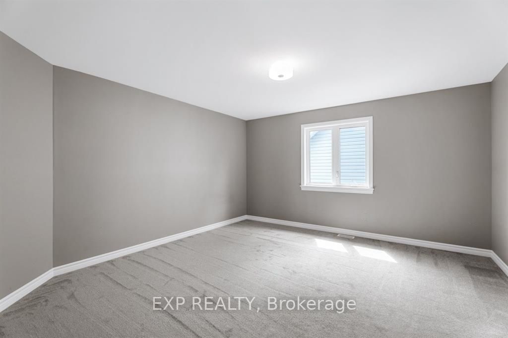 848 Snowdrop Crescent Property Photo 27