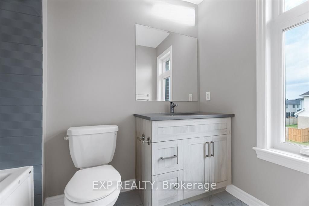 848 Snowdrop Crescent Property Photo 33