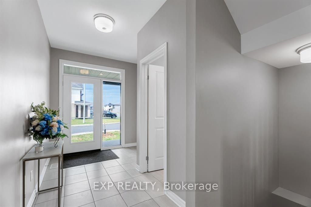 848 Snowdrop Crescent Property Photo 35