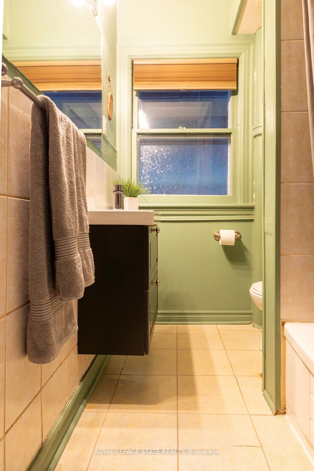 90 Blake Street Property Photo 17