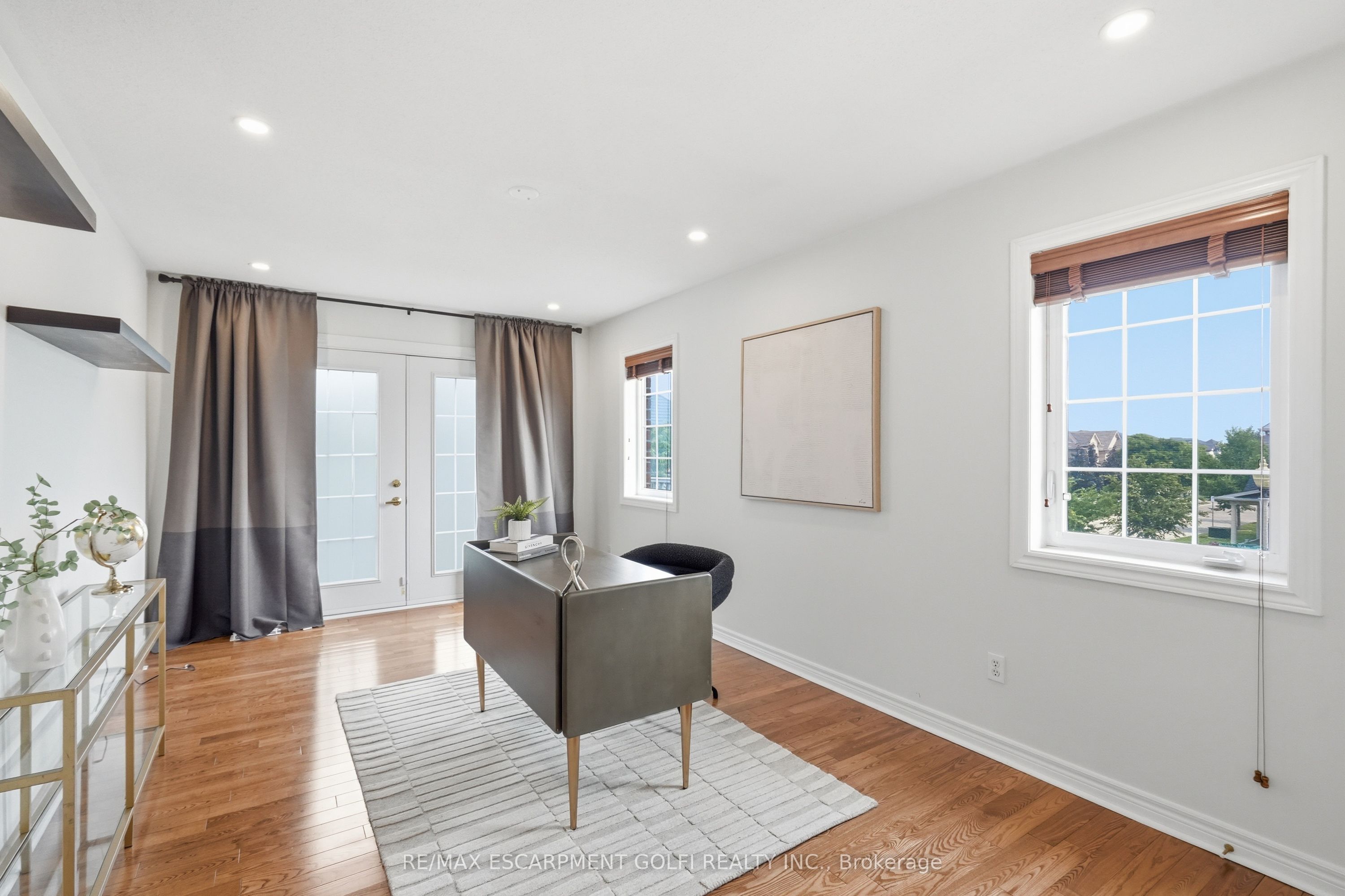 100 Springstead Avenue Property Photo 19