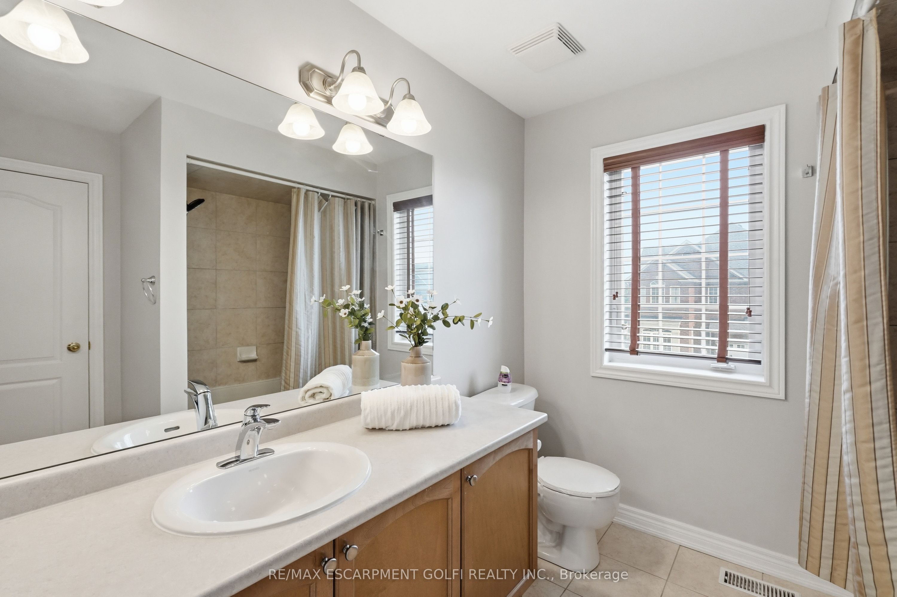 100 Springstead Avenue Property Photo 21