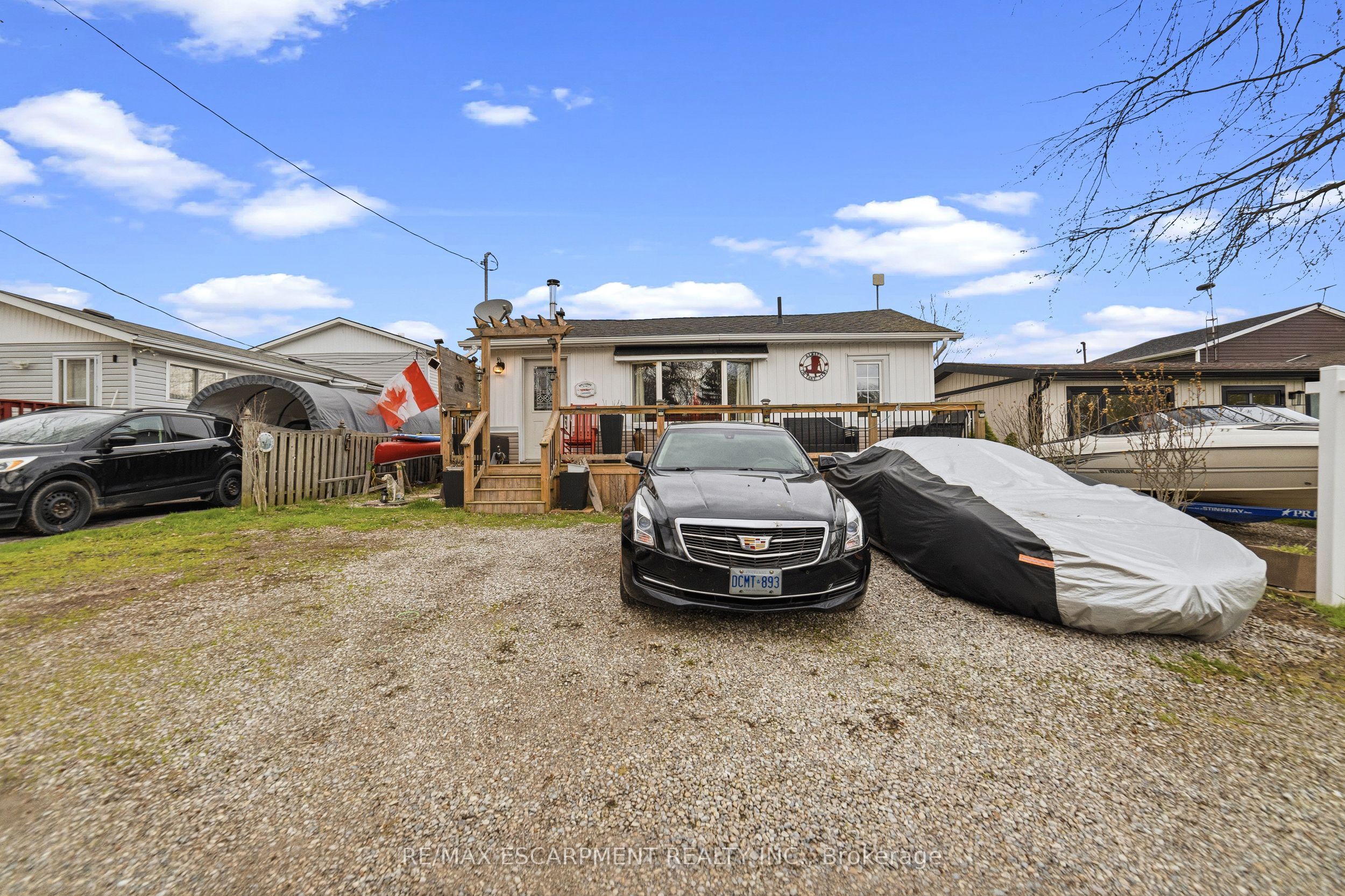 18 Westmoreland Lane Property Photo 6