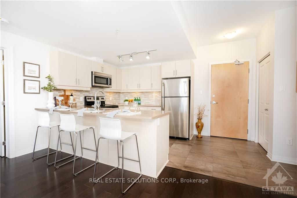 250 Winterfell Private 401 Property Photo 6