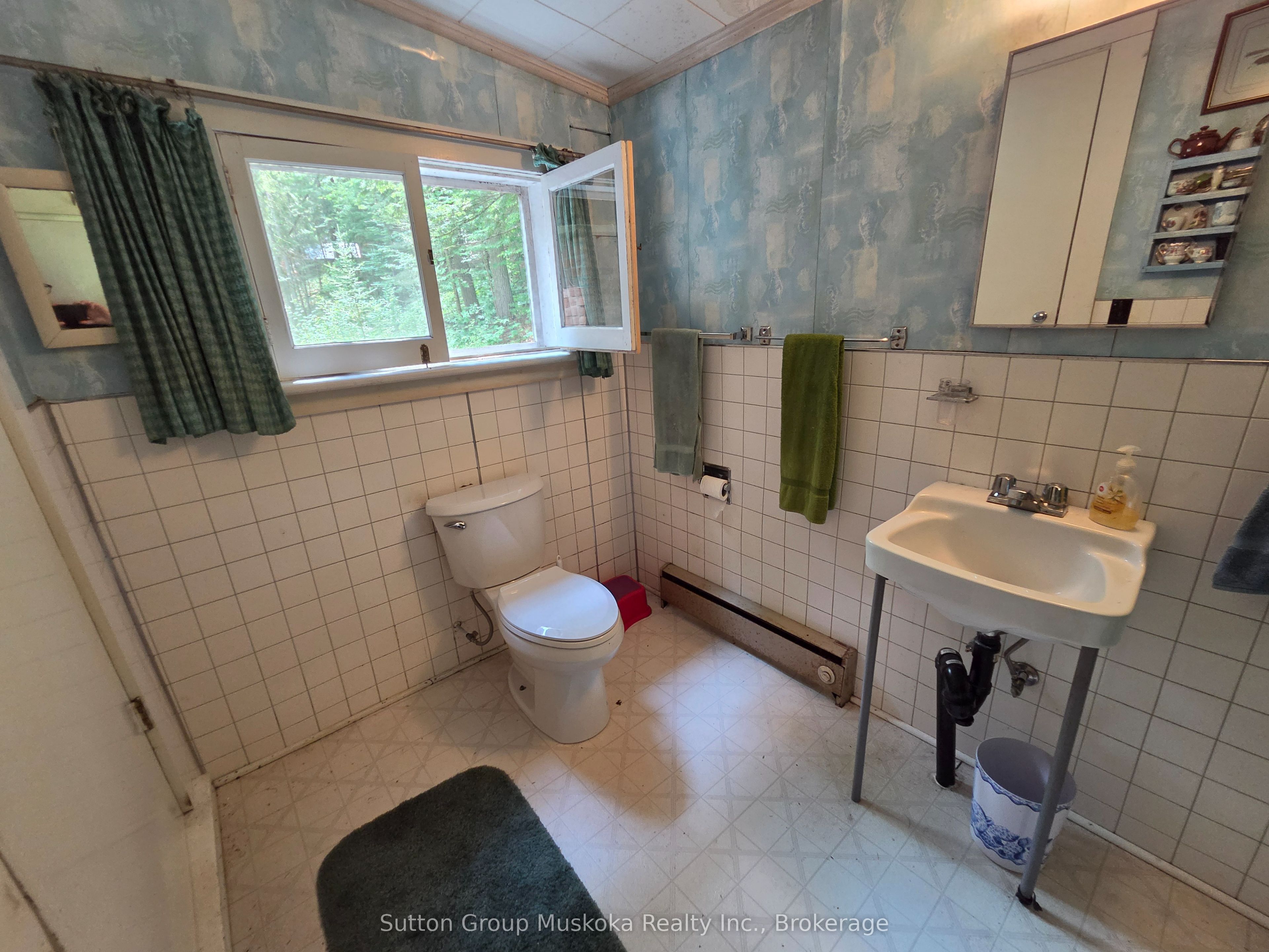 699 South Mary Lake Road Property Photo 26