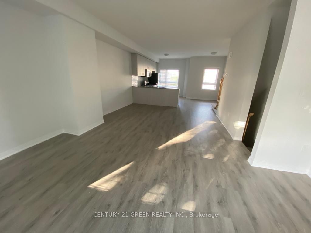 51 Sparrow Avenue 23 Property Photo 8