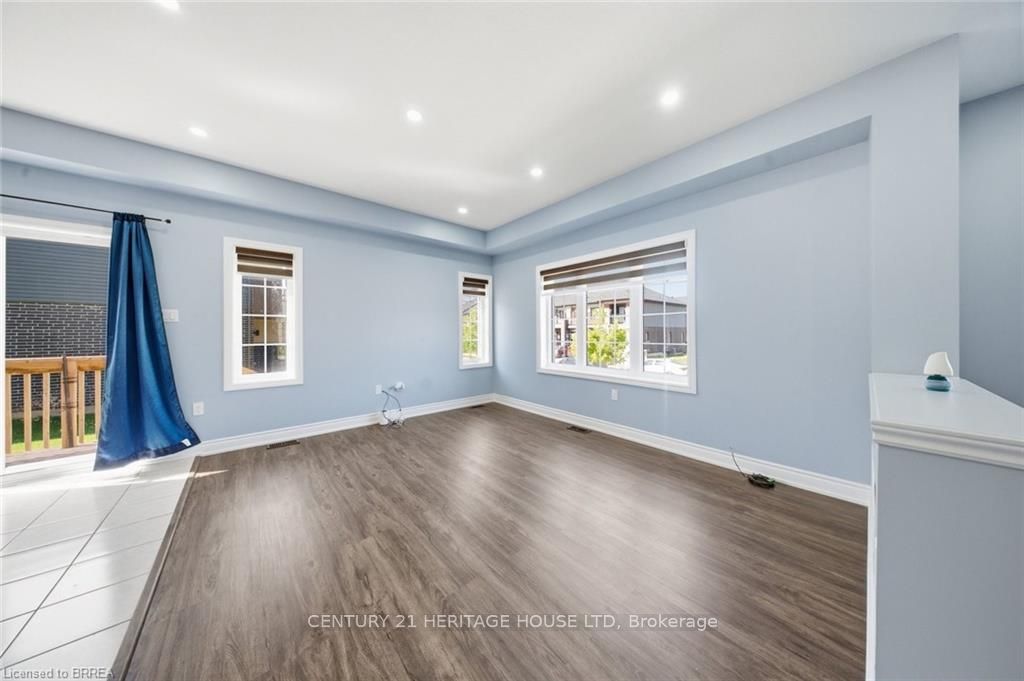 18 Macklin Street Property Photo 8