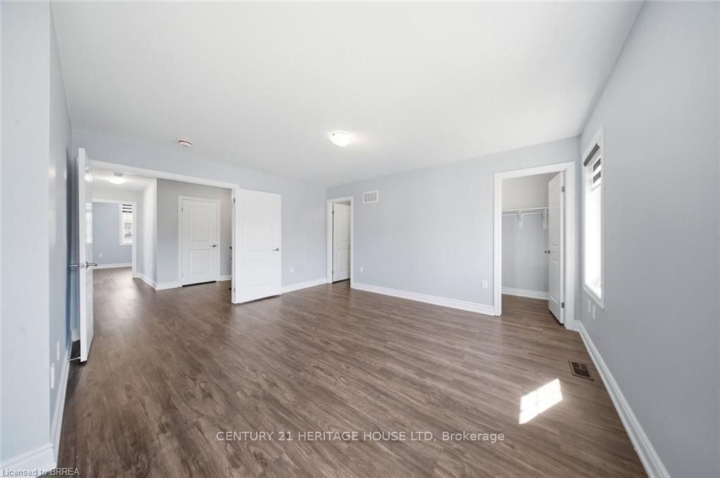 18 Macklin Street Property Photo 16