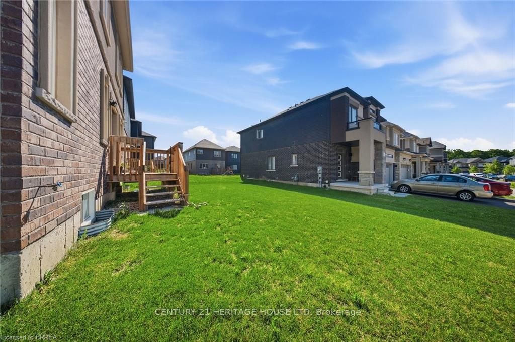 18 Macklin Street Property Photo 26
