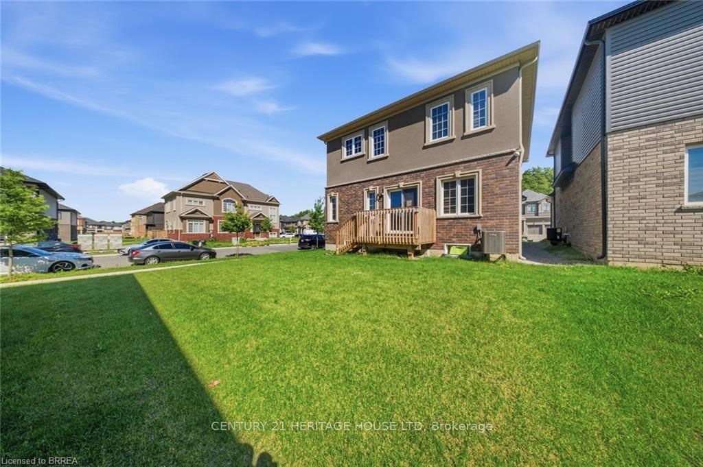 18 Macklin Street Property Photo 27