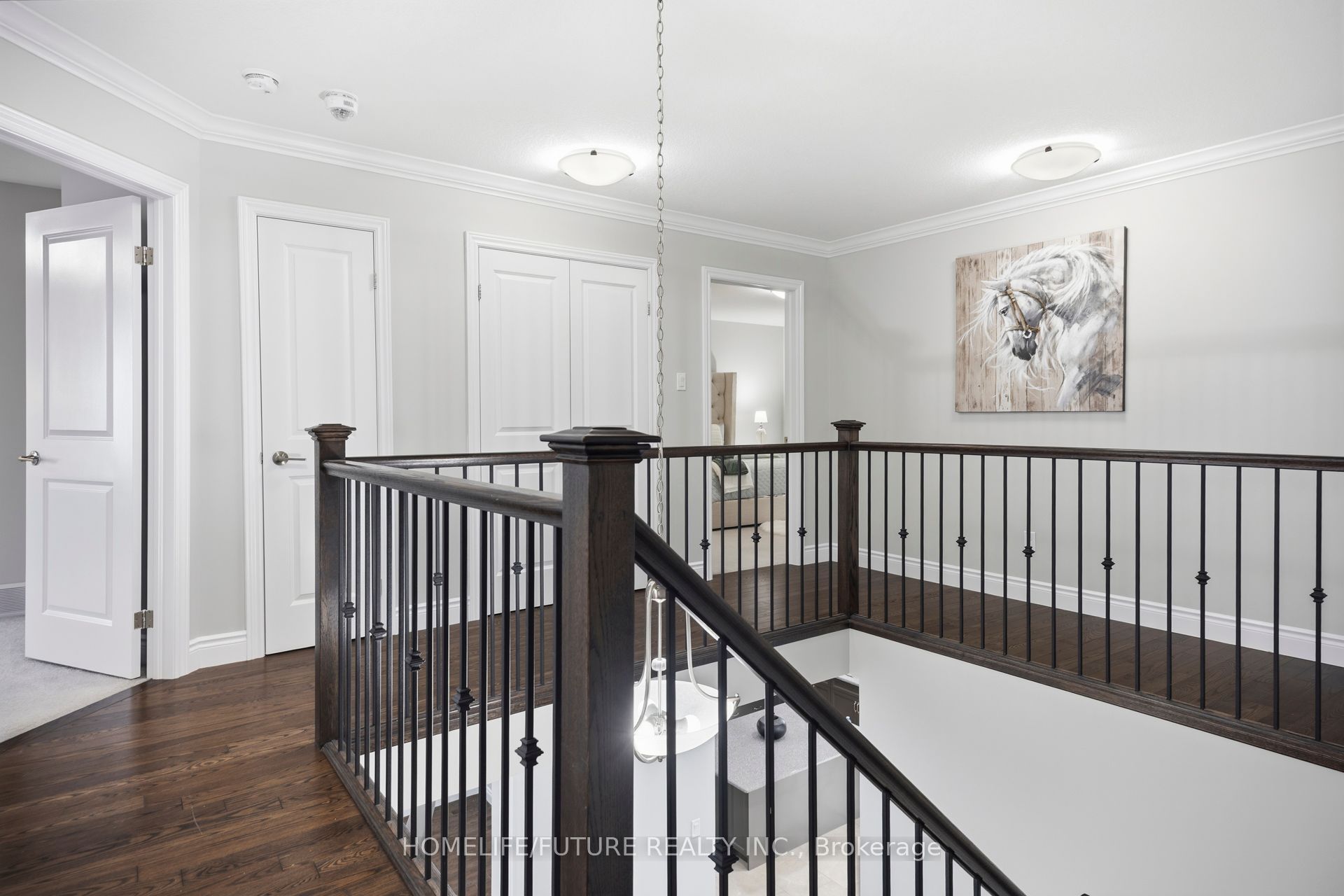 1049 Melsetter Way Property Photo 14