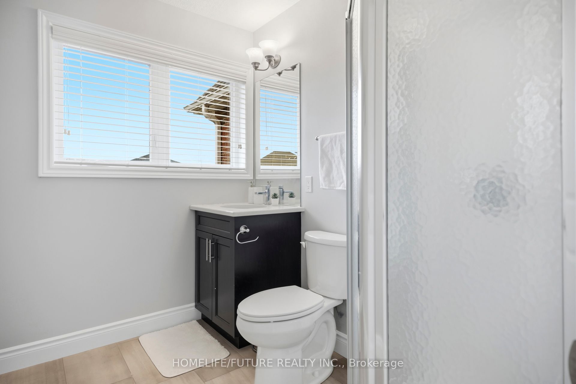 1049 Melsetter Way Property Photo 26