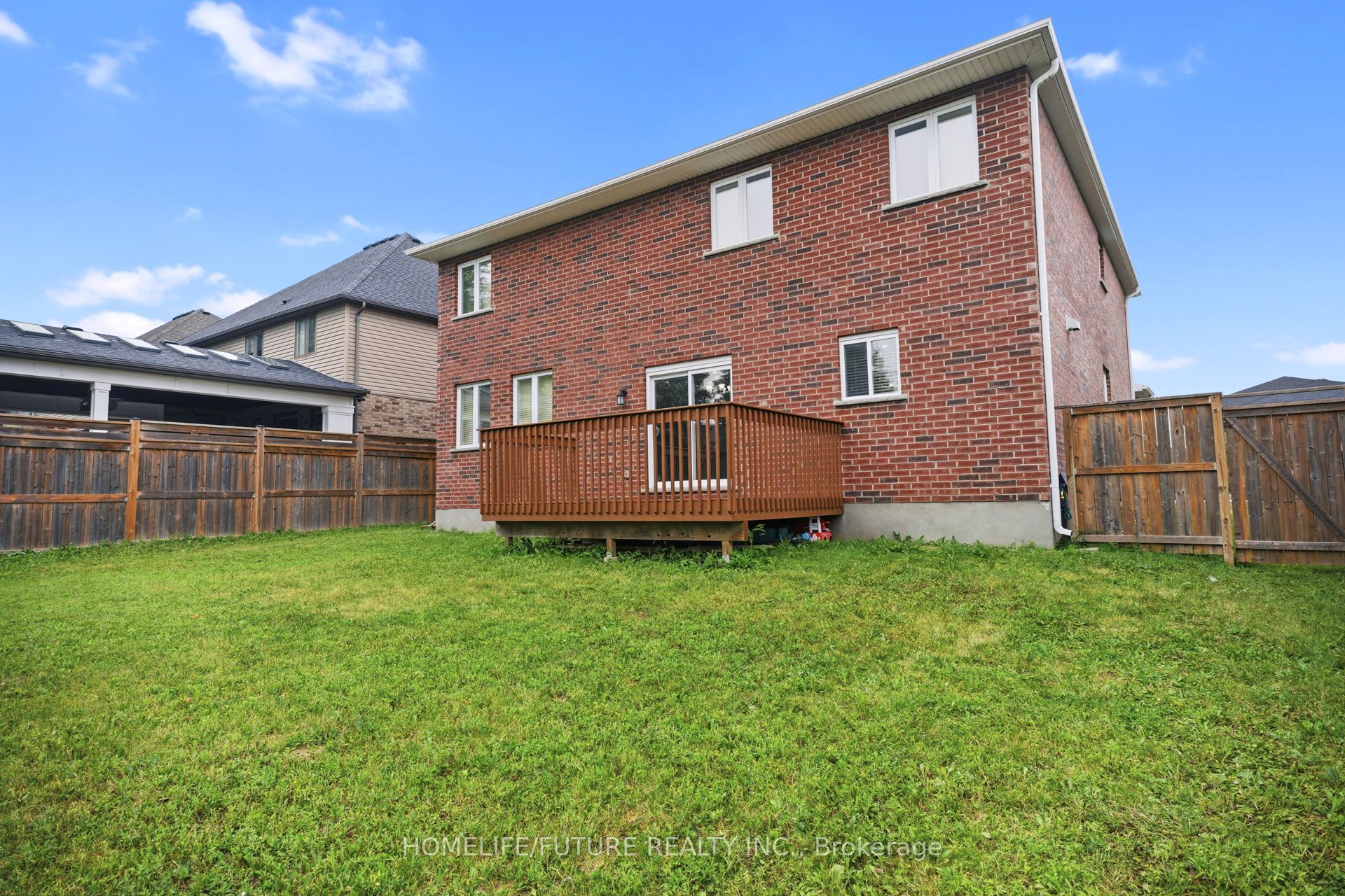 1049 Melsetter Way Property Photo 30