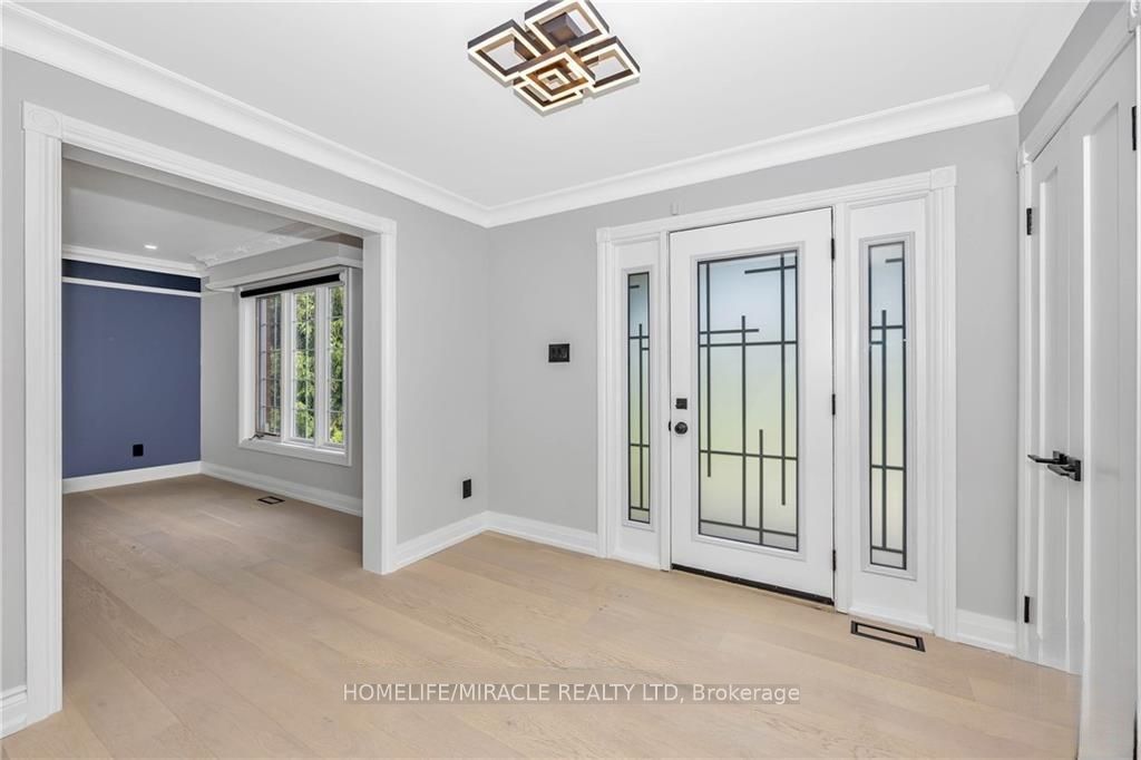 141 Kerry Hill Crescent Property Photo 4