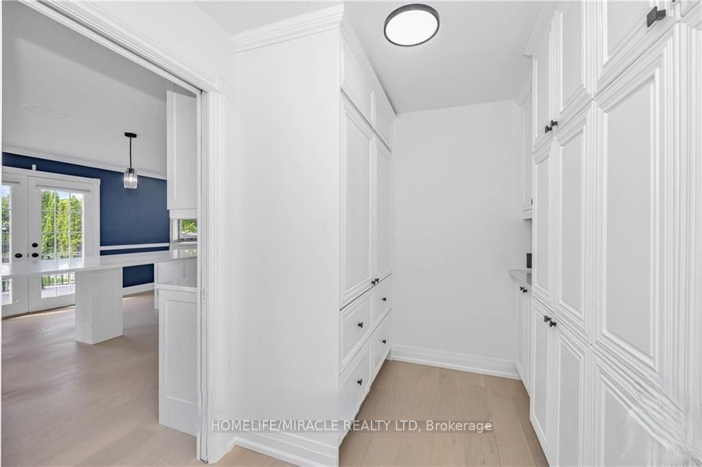 141 Kerry Hill Crescent Property Photo 11