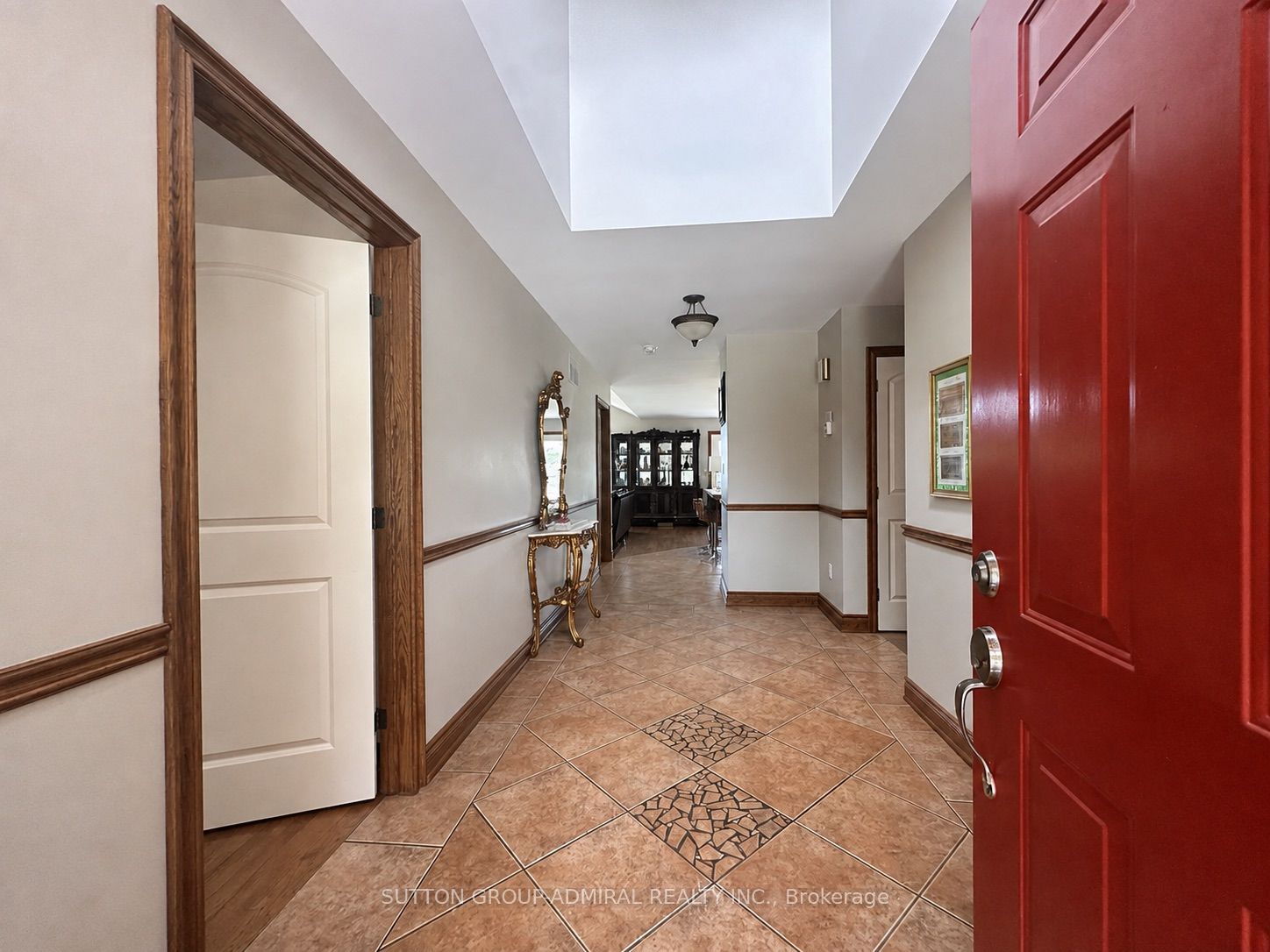 2700 Bridge Street Property Photo 7
