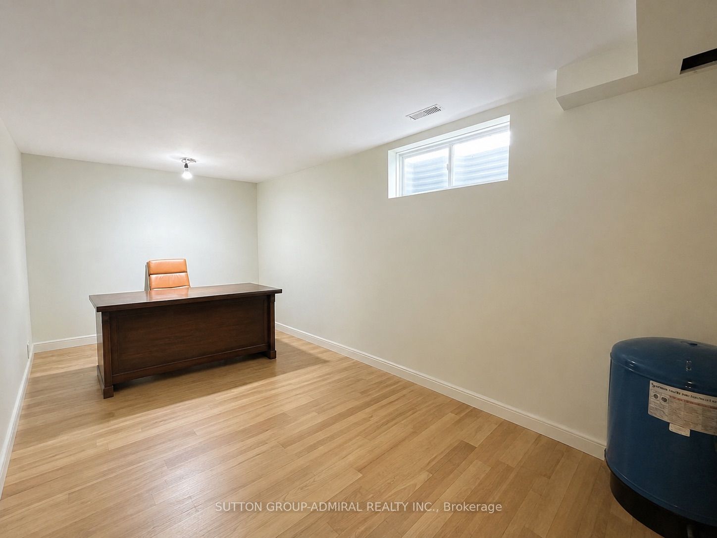 2700 Bridge Street Property Photo 43